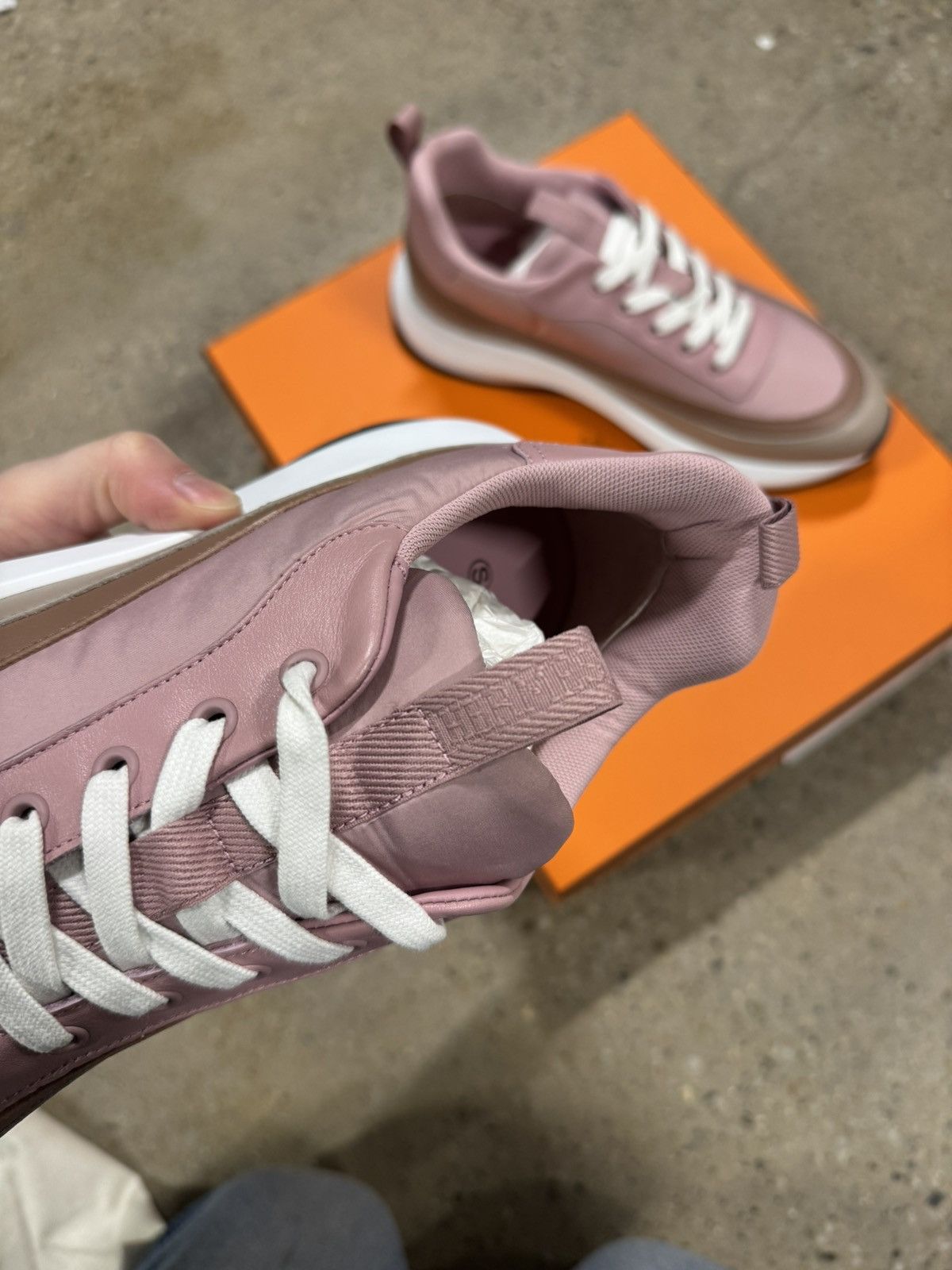 Hermes Hermes Gramme Runner Sneaker NEW 1250$ Size US 10.5 / EU 43-44 - 3 Thumbnail