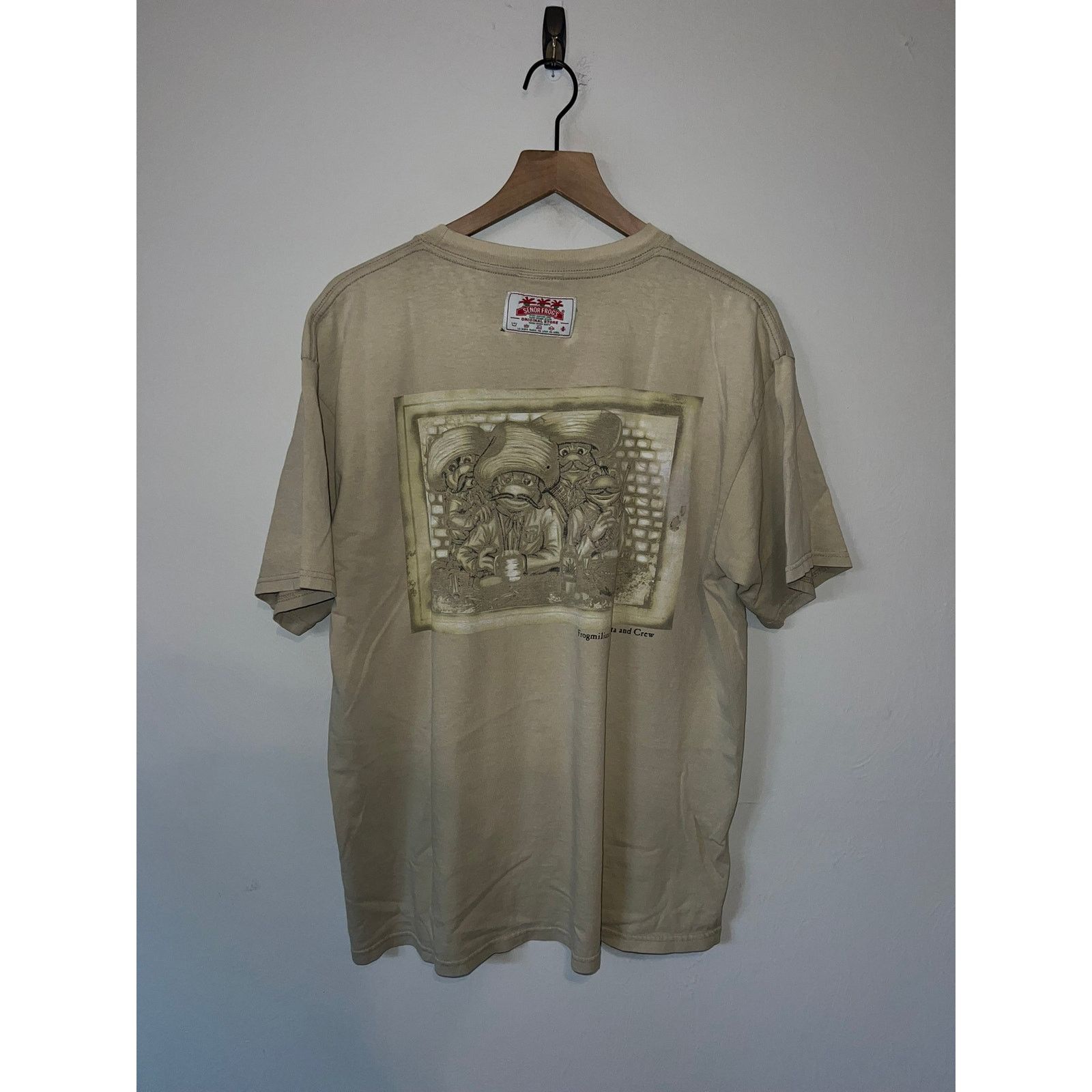 Vintage Vintage Senor Frogs Shirt Frogmiliano Zapata & Crew Stained Size US XL / EU 56 / 4 - 6 Thumbnail