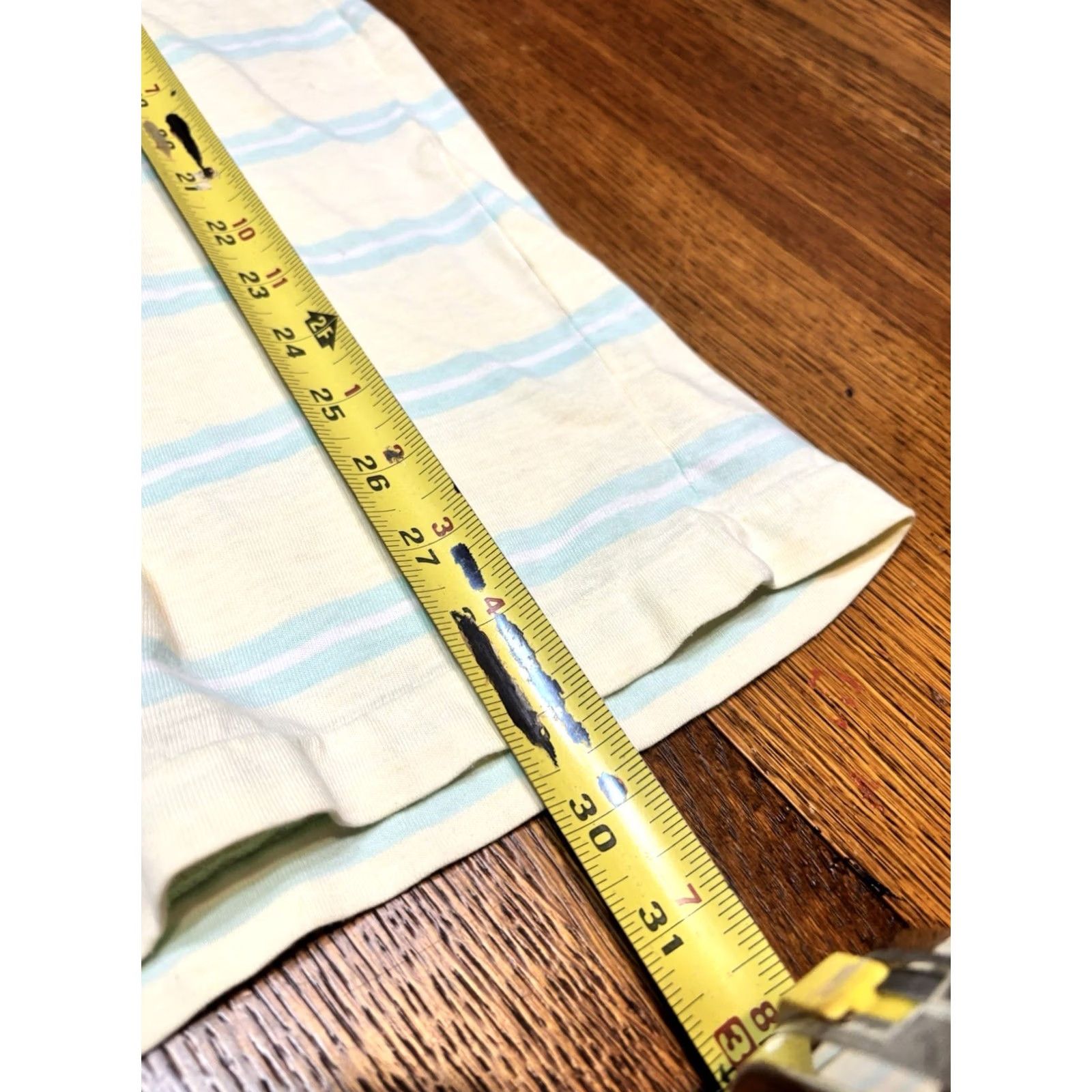 Vintage Item Specifications: Print, Crew Neck, Size Medium Size US M / EU 48-50 / 2 - 3 Thumbnail