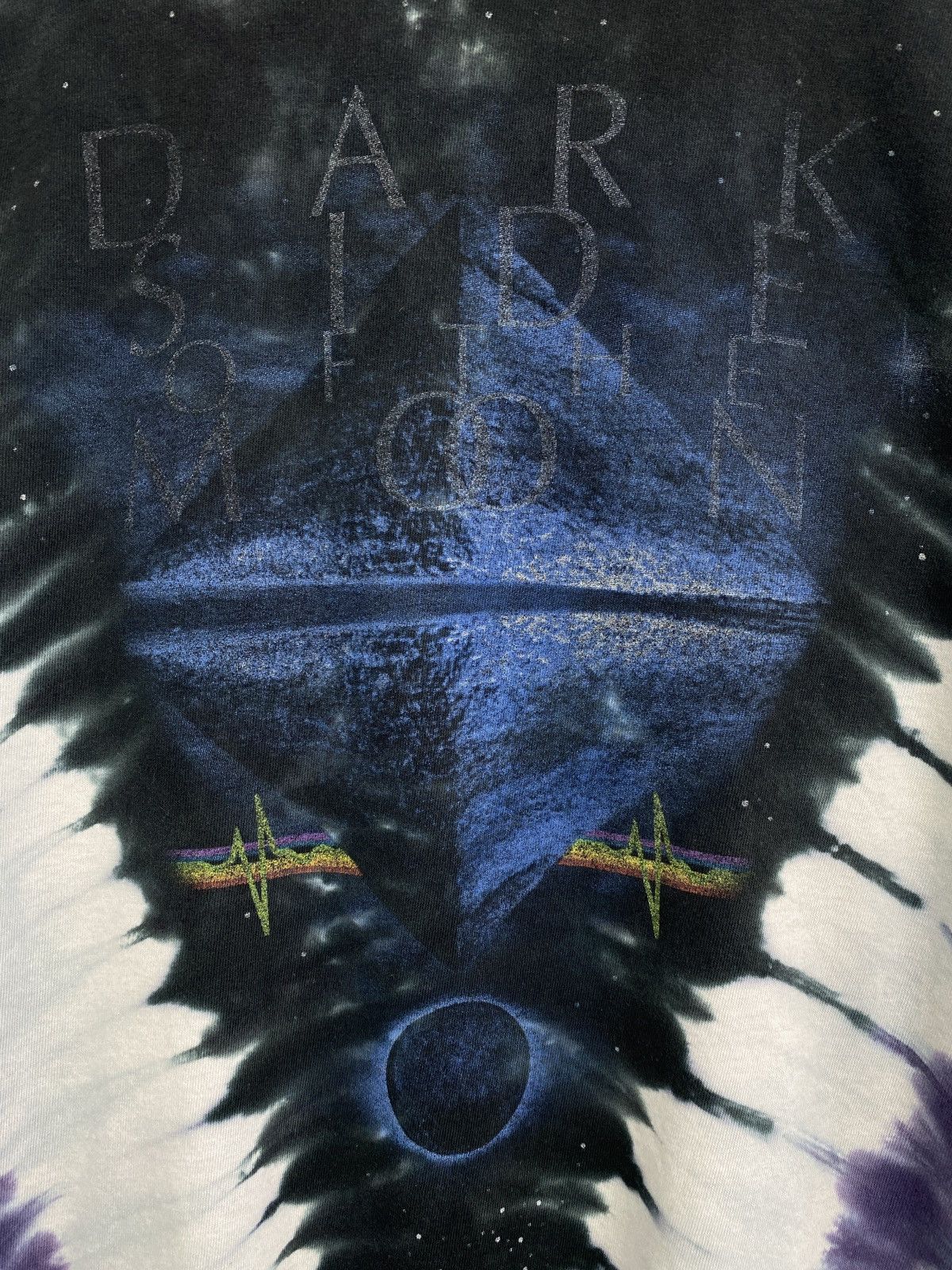 Liquid Blue Vintage Y2K Pink Floyd The Dark Side Of The Moon T-Shirt Size US L / EU 52-54 / 3 - 8 Thumbnail
