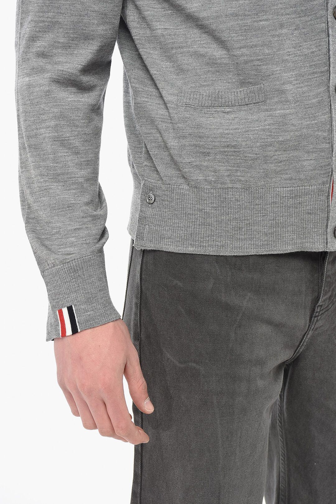 Thom Browne og1mm0426 Virgin Wool V-Neck Cardigan in Grey Size US XXL / EU 58 / 5 - 3 Thumbnail