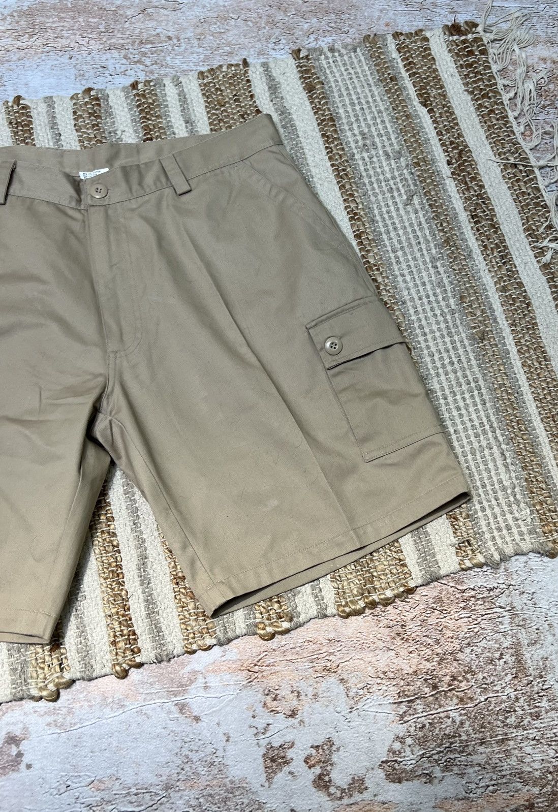 Vintage Vintage outdoor cargo shorts Size US 33 - 3 Thumbnail
