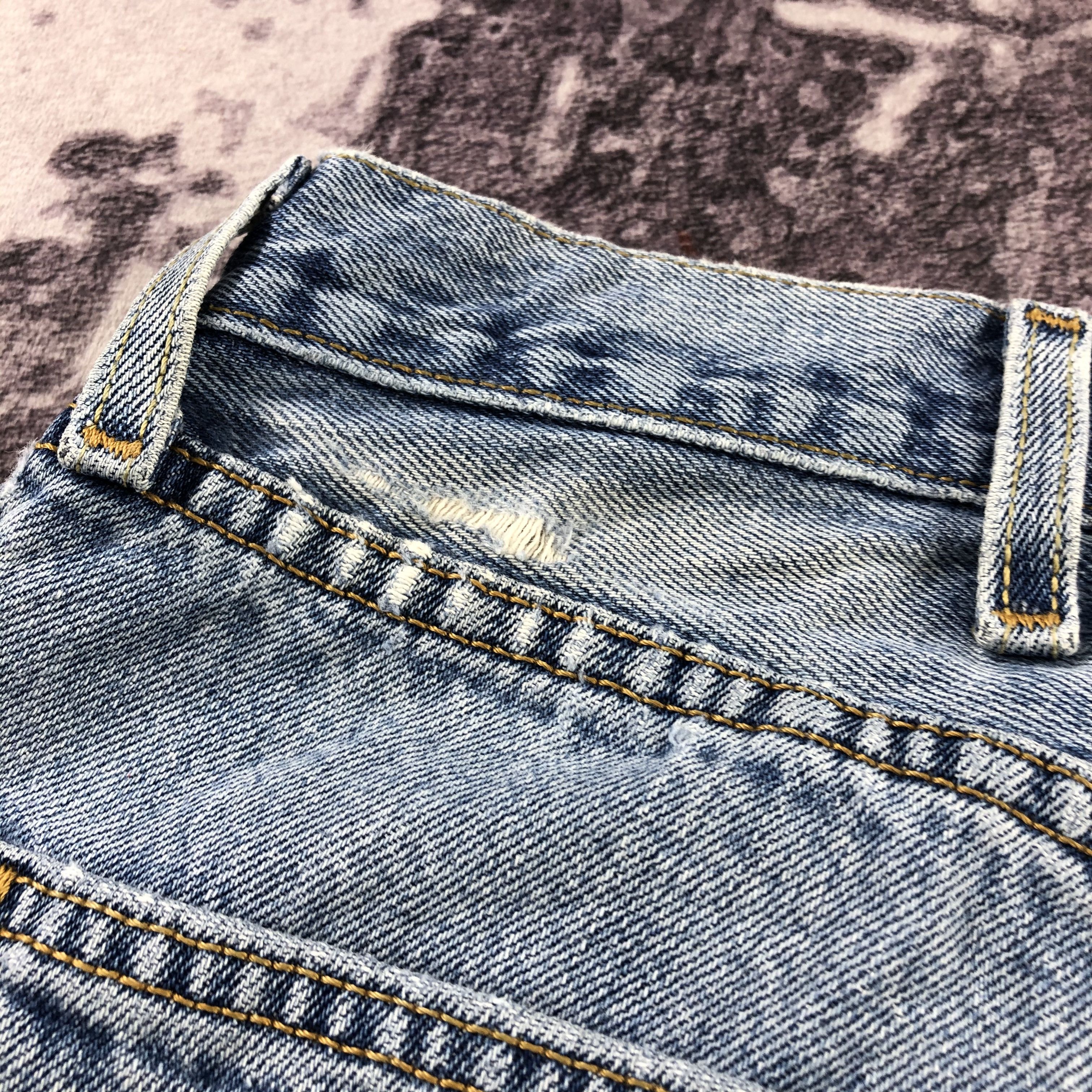 Levi's × Vintage Vintage Blue Wash Levis 501 Jeans-JM2960 Size US 39 - 6 Thumbnail