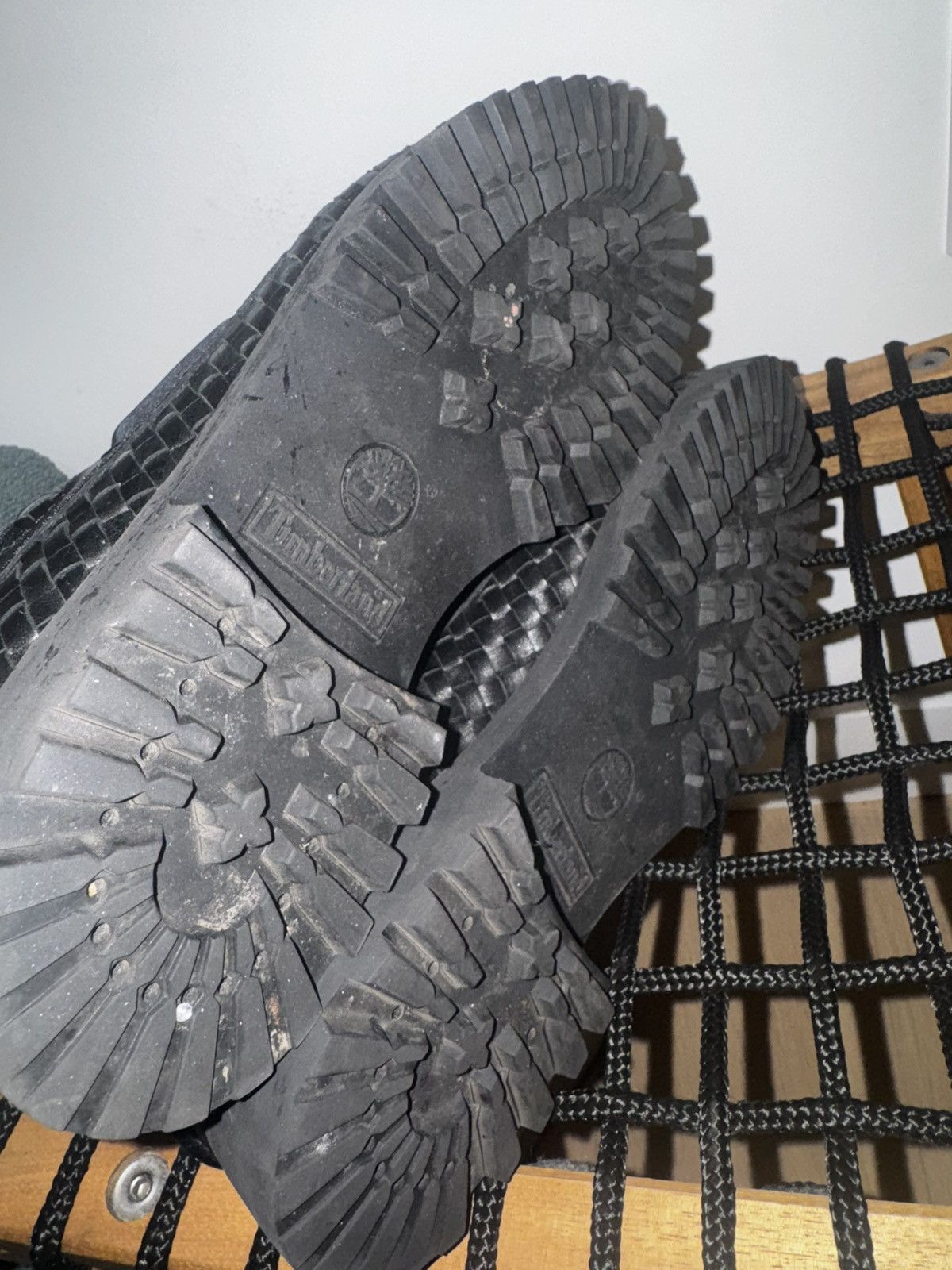 Supreme × Timberland Supreme x Timberland Woven Leather 3-Eye Lug Black size 9US Size US 9 / EU 42 - 9 Thumbnail
