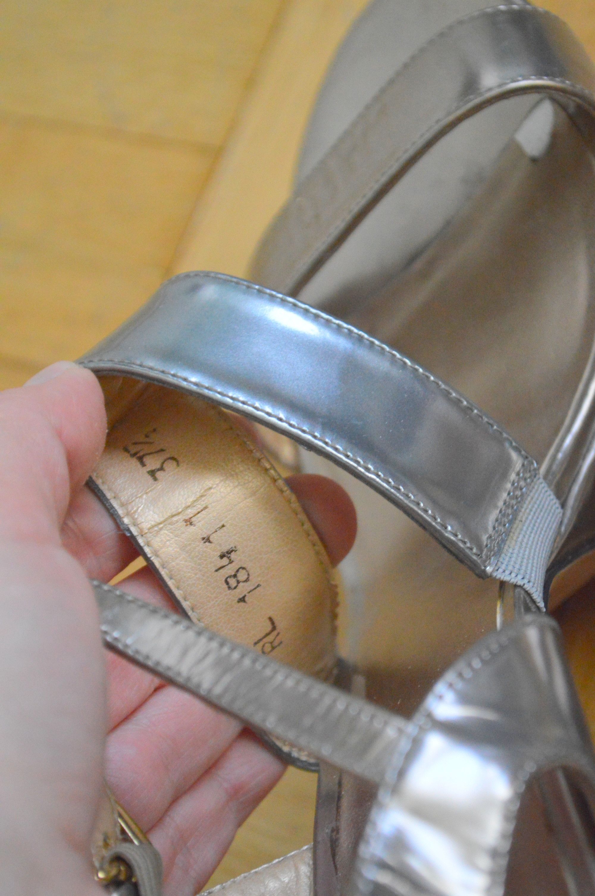 Stuart Weitzman Stuart Weitzman Luxury Shoes, 38 Heels, Premium Sandals Size US 7 / IT 37 - 6 Thumbnail