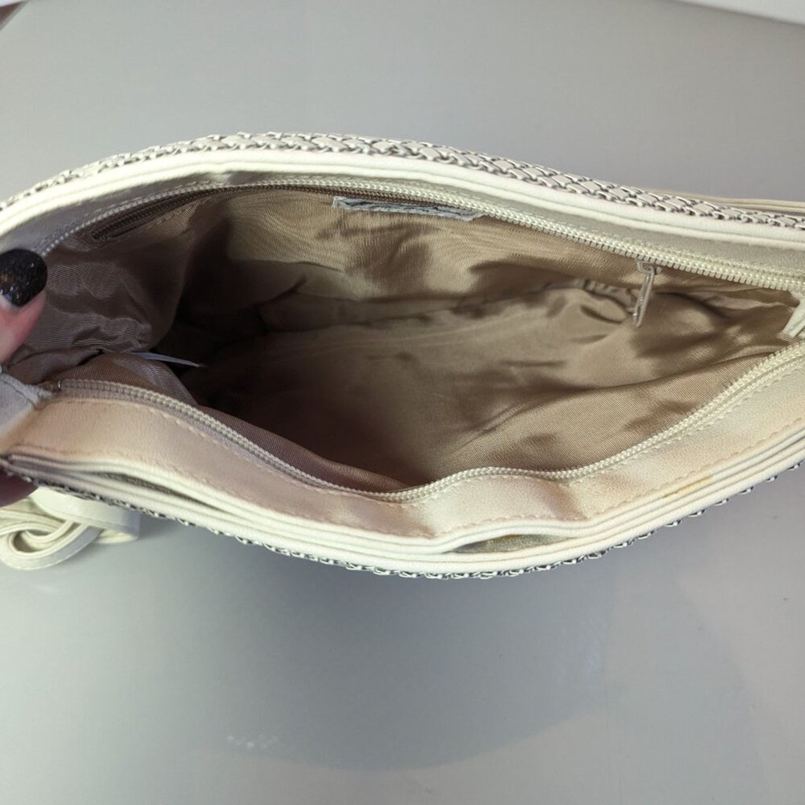 Vintage Whiting and Davis Vintage White Metal Mesh Crossbody Bag Size ONE SIZE - 8 Thumbnail