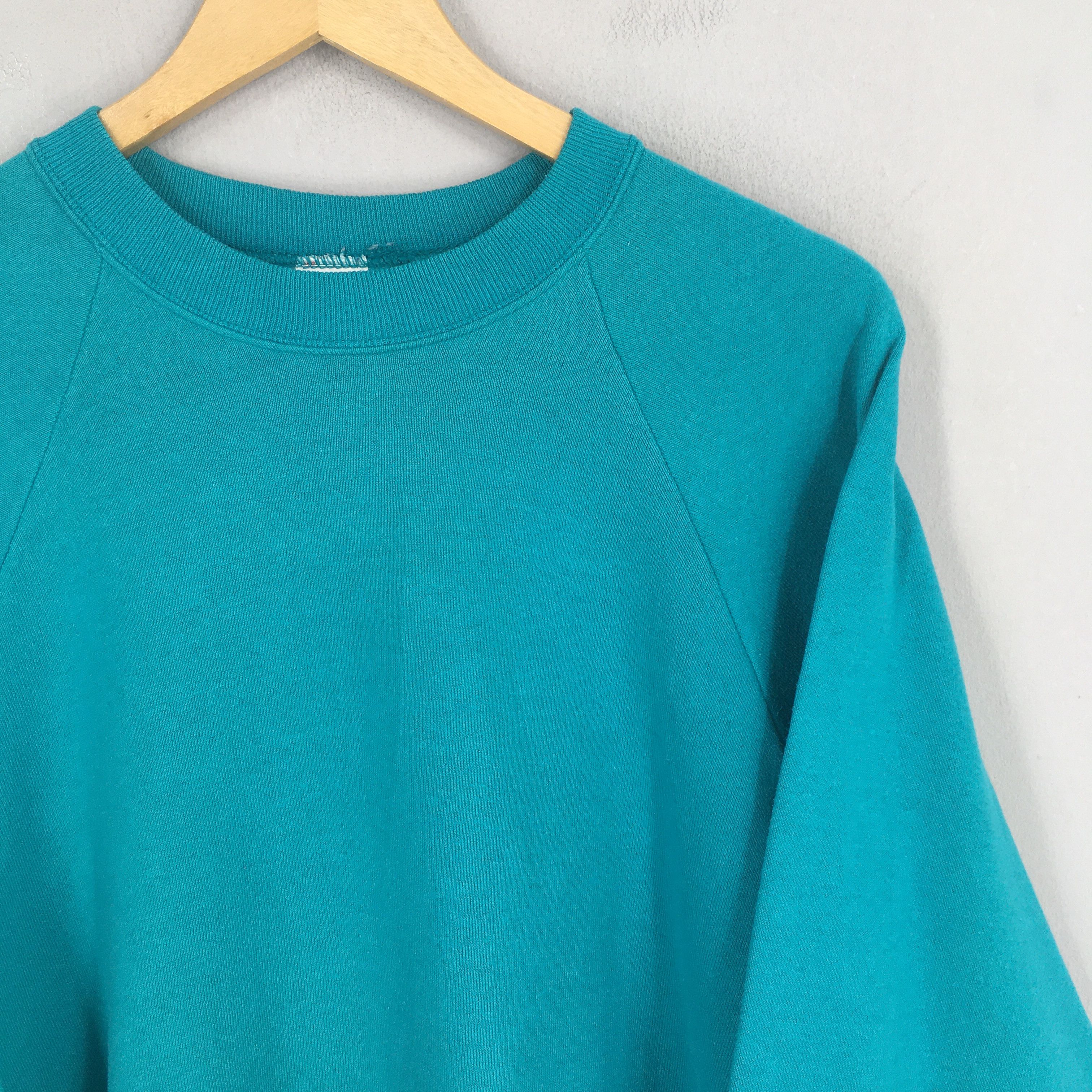 Fruit Of The Loom × Vintage Fruit Of The Loom Green Turquoise Plain Crewneck XLarge Size US XL / EU 56 / 4 - 2 Thumbnail