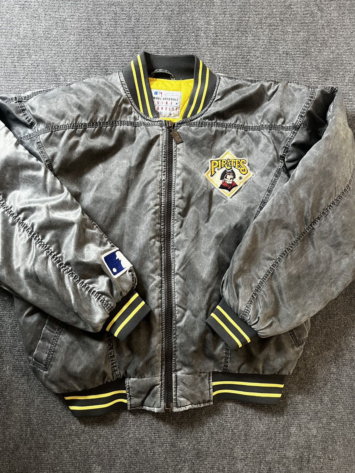 Vintage Varsity jacket Pittsburgh Pirates Size US M / EU 48-50 / 2 - 1 Thumbnail