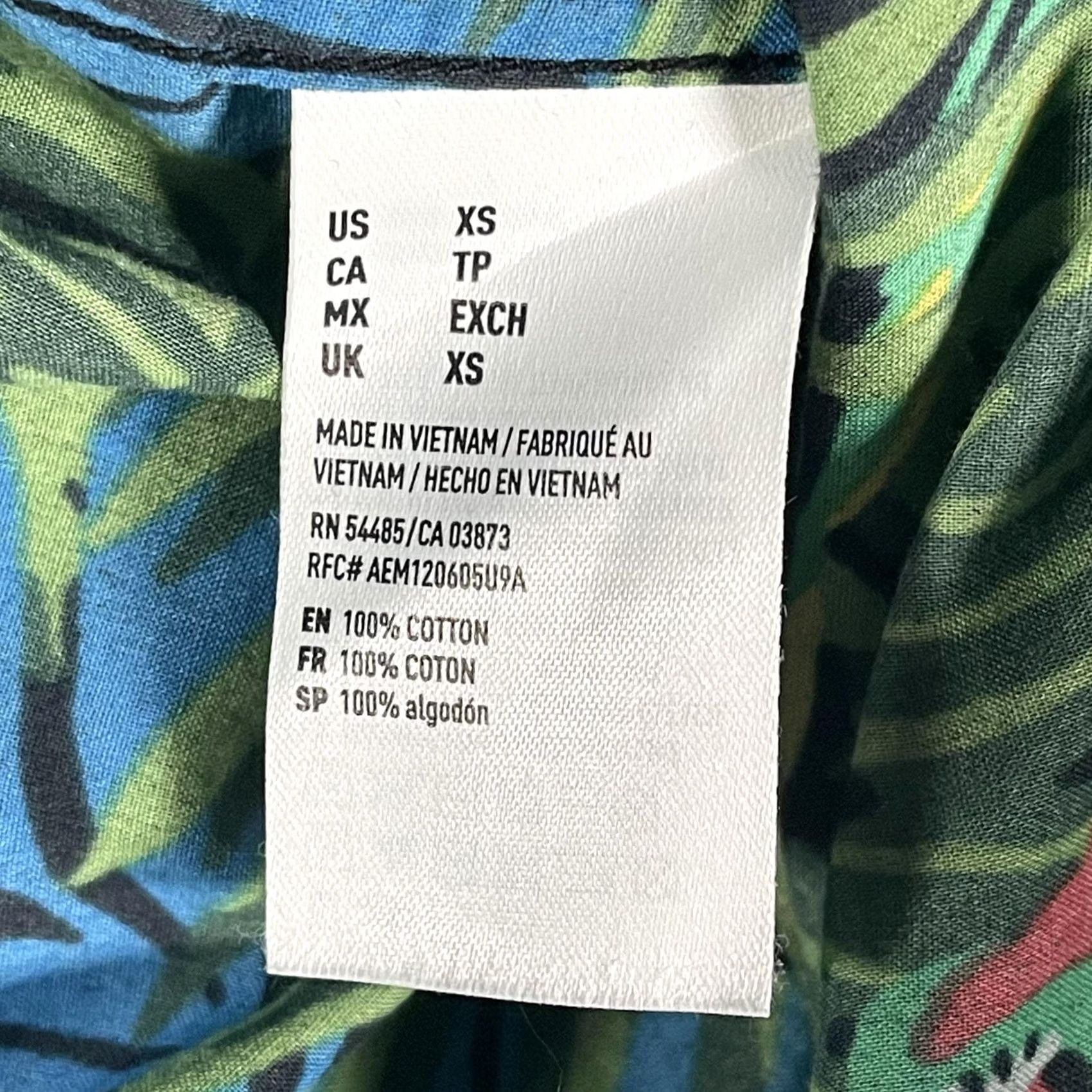 American Eagle Outfitters American Eagle Outfitters Shirt XS Green Hawaiian Parrot Button Down Mens Size US XS / EU 42 / 0 - 7 Thumbnail