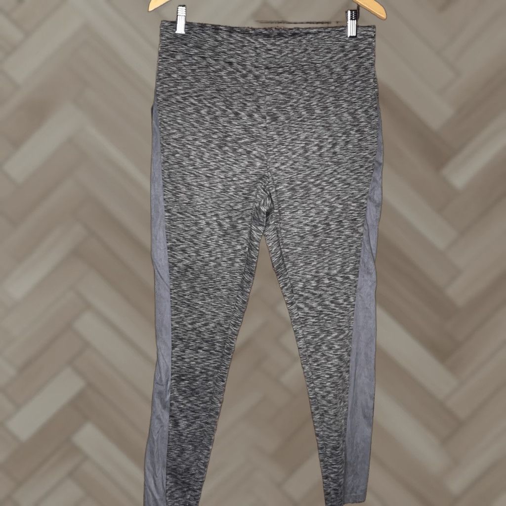 Vintage LOGO Lori Goldstein Ponte Knit Pants Women's Medium Gray Ankle Suede Panels Knit Fabric Size 32" / US 10 / IT 46 - 1 Thumbnail