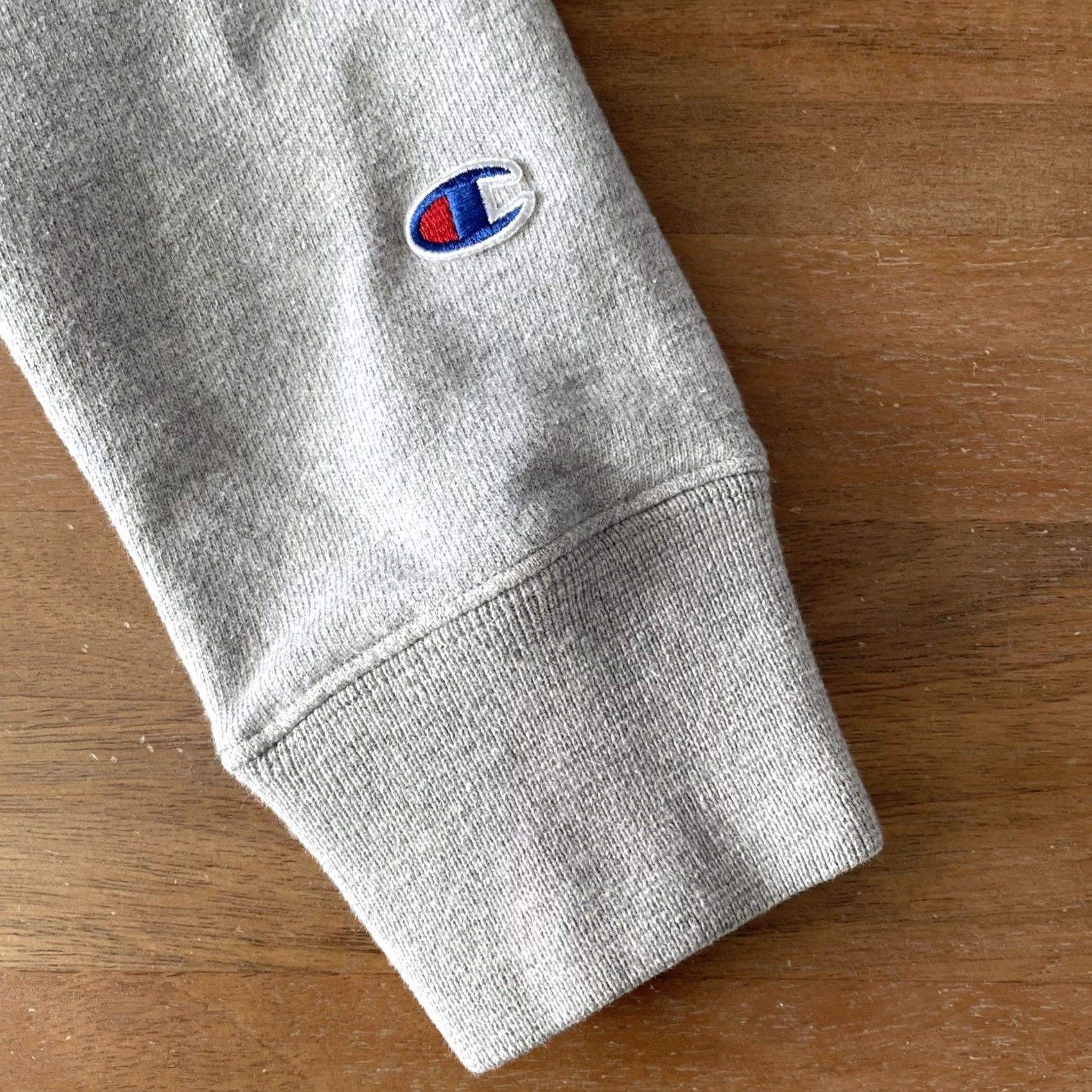 Champion Champion Reverse Weave Sweatshirt Womens Small Gray Fleece Pullover Crew Neck Long Sleeve Regular Fit Logo Solid Vintage? No—remove mystery. Size S / US 4 / IT 40 - 6 Thumbnail