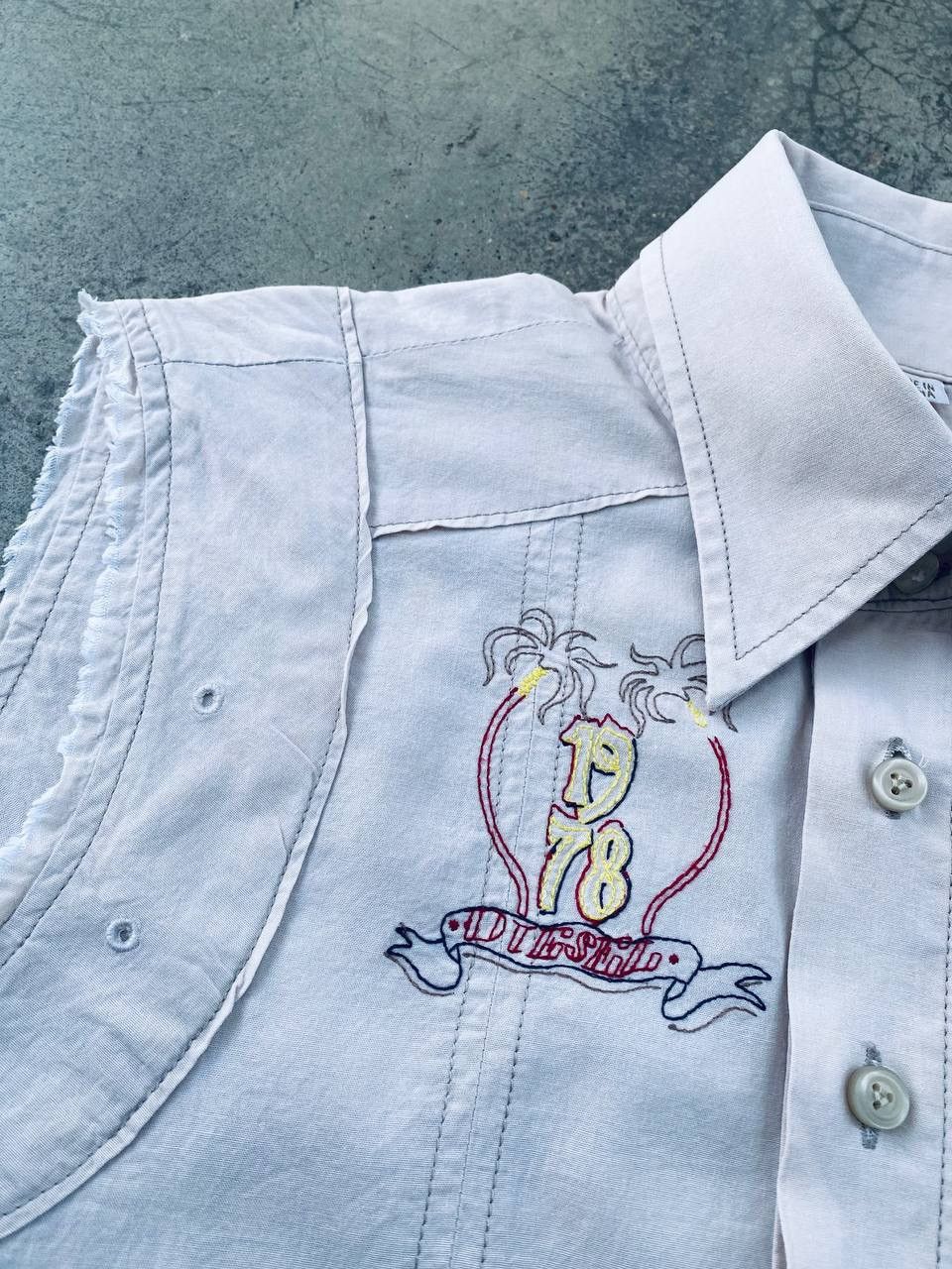 Diesel Vintage Diesel Dragon Wings Sleevelees Button Ups Size US M / EU 48-50 / 2 - 13 Thumbnail