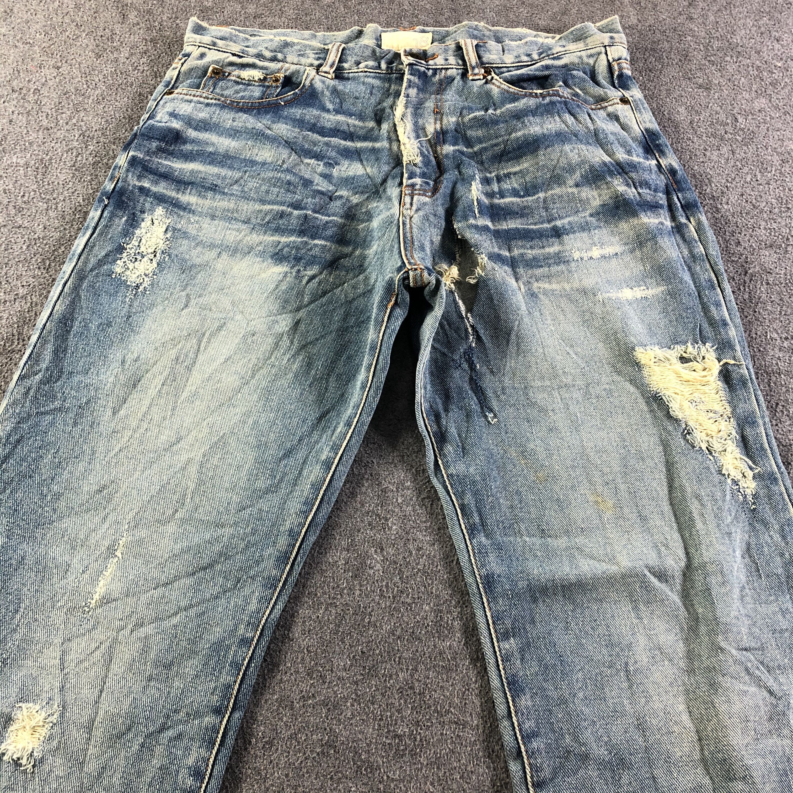 Levi's Vintage Japan Distress Jeans-J4606 Size US 34 / EU 50 - 3 Thumbnail