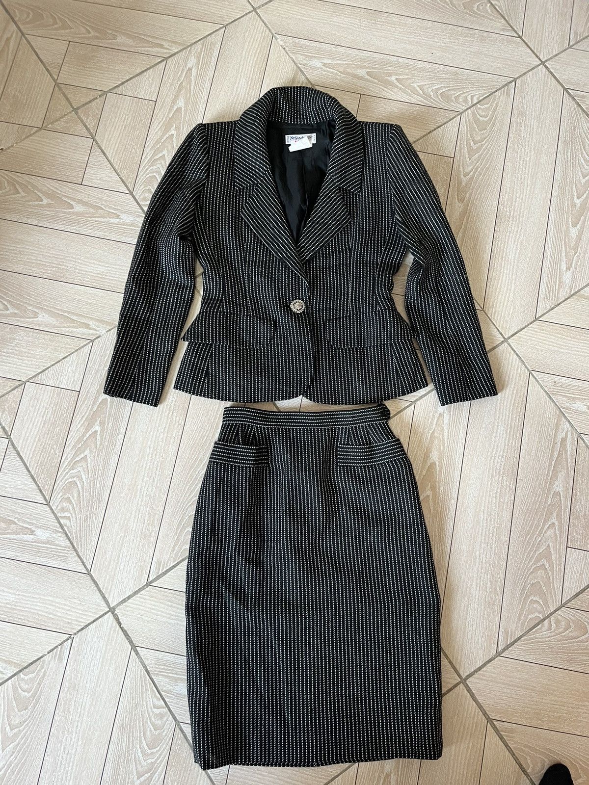 Yves Saint Laurent Yves Saint Laurent rive Gauche Ensemble Size M / US 6-8 / IT 42-44 - 4 Thumbnail