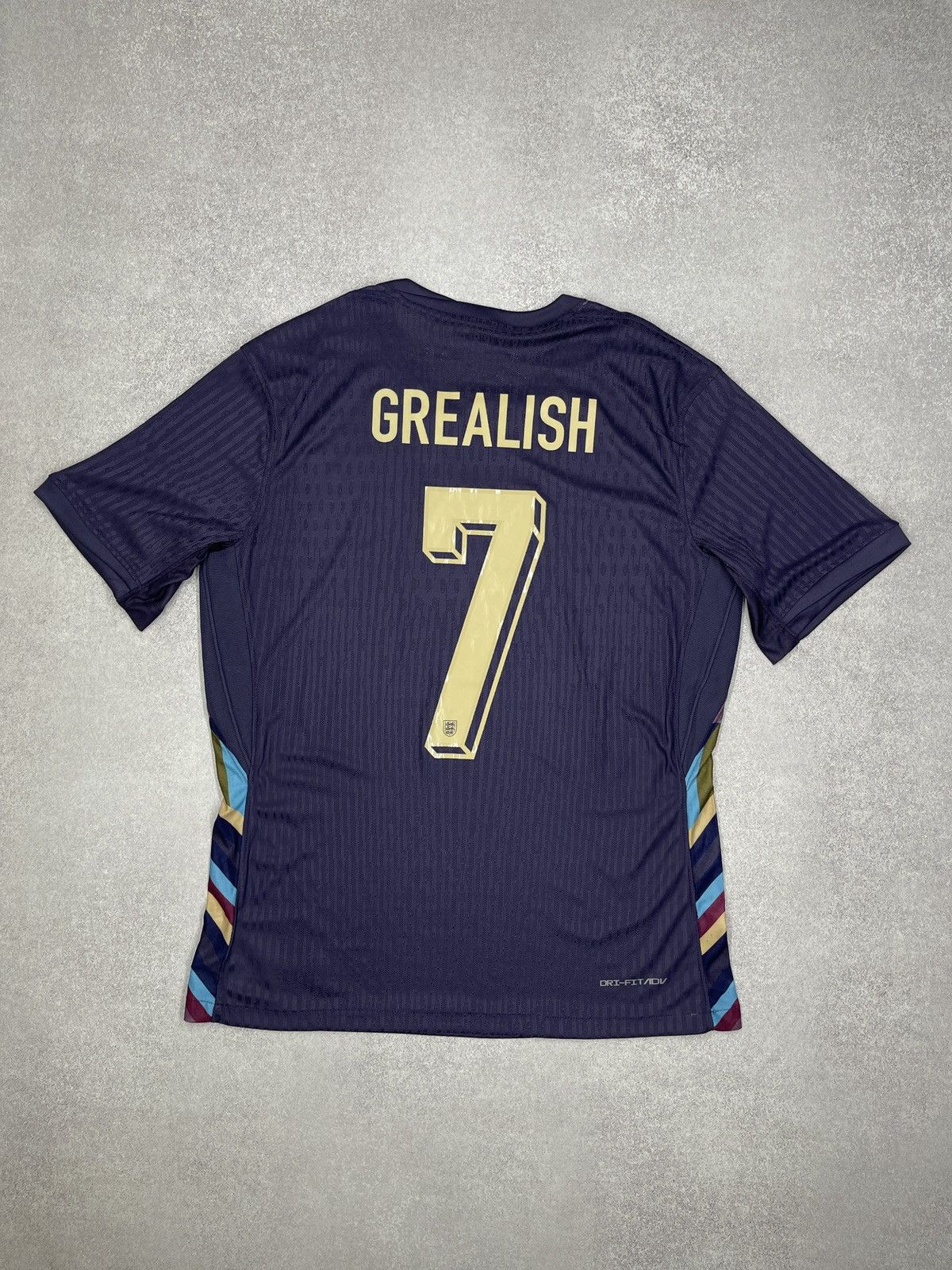 Nike Nike England 2024-2025 Grealish 7 Soccer Jersey Football Size US L / EU 52-54 / 3 - 9 Thumbnail