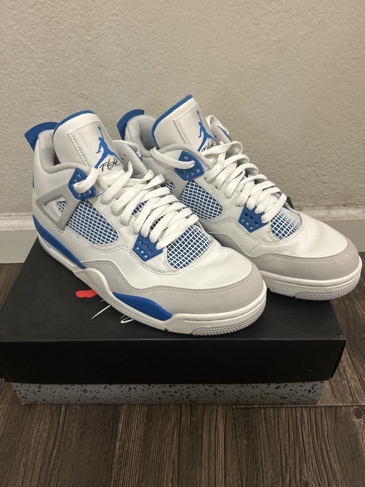 Jordan Brand Military Air Jordan 4 Retros Size US 10 / EU 43 - 1 Thumbnail