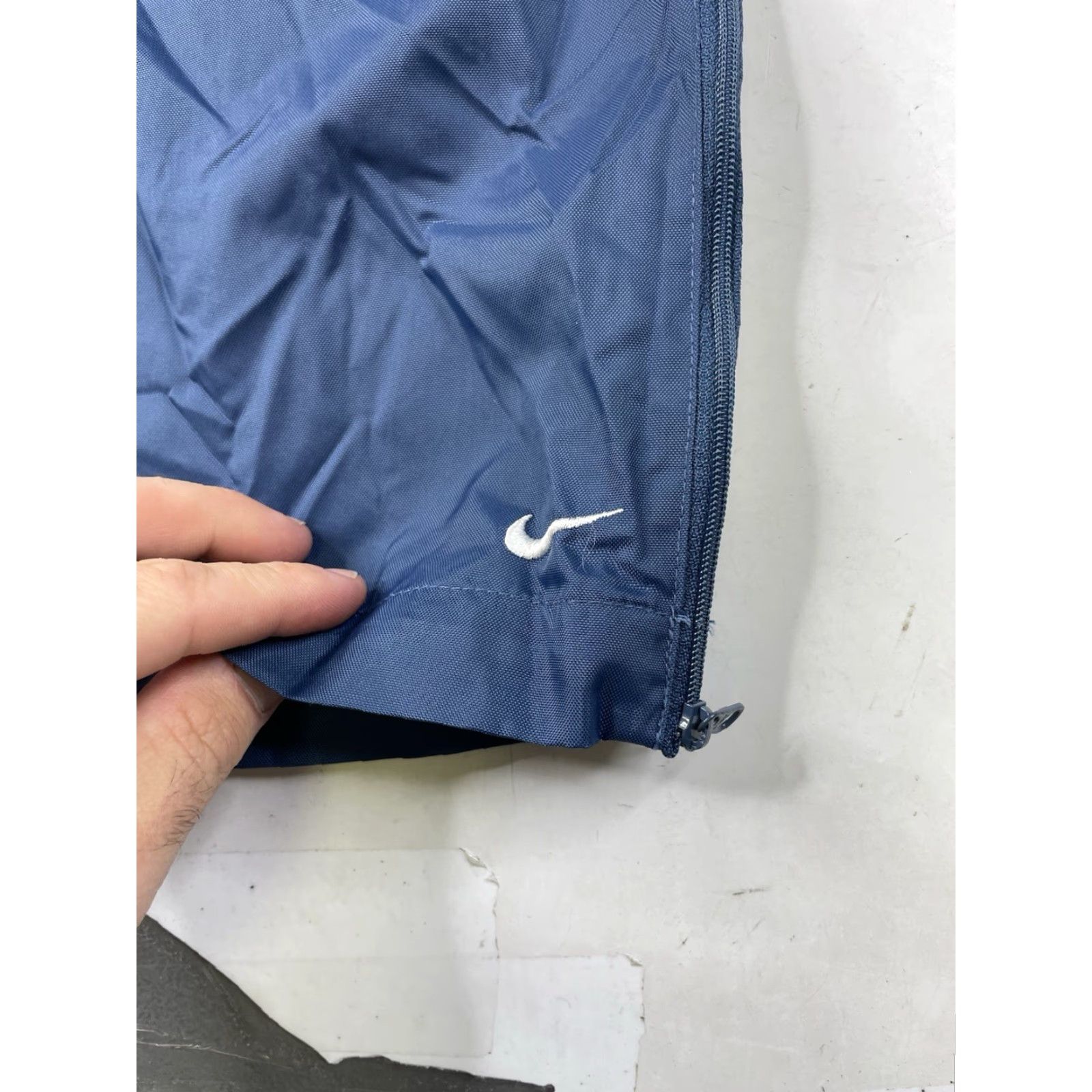 Nike VINTAGE Nike Womens M Blue Track Windbreaker Nylon Ankle Zip Pants 90s Y2K Activewear Casual Sports Accessories Womens Size 32" / US 10 / IT 46 - 2 Thumbnail