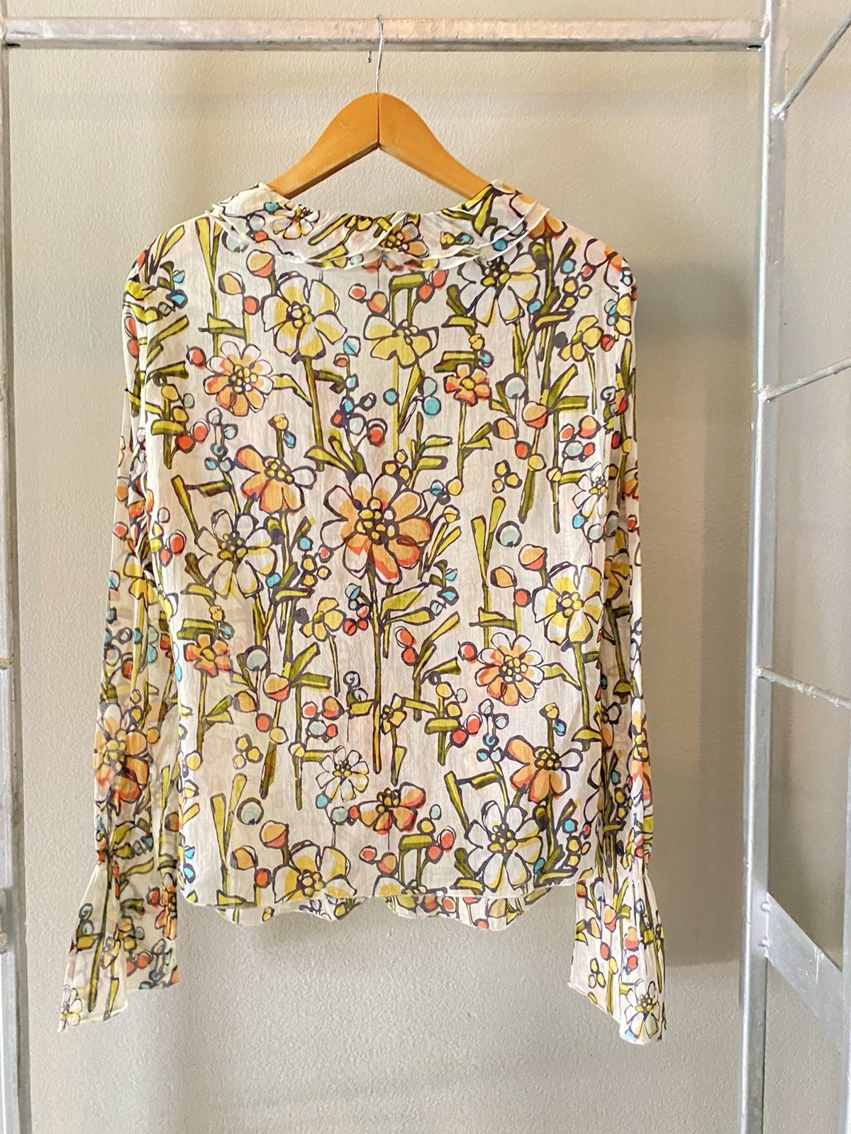 Moschino MOSCHINO Layered Ruffles Floral V-Neck Blouse Size S / US 4 / IT 40 - 2 Thumbnail