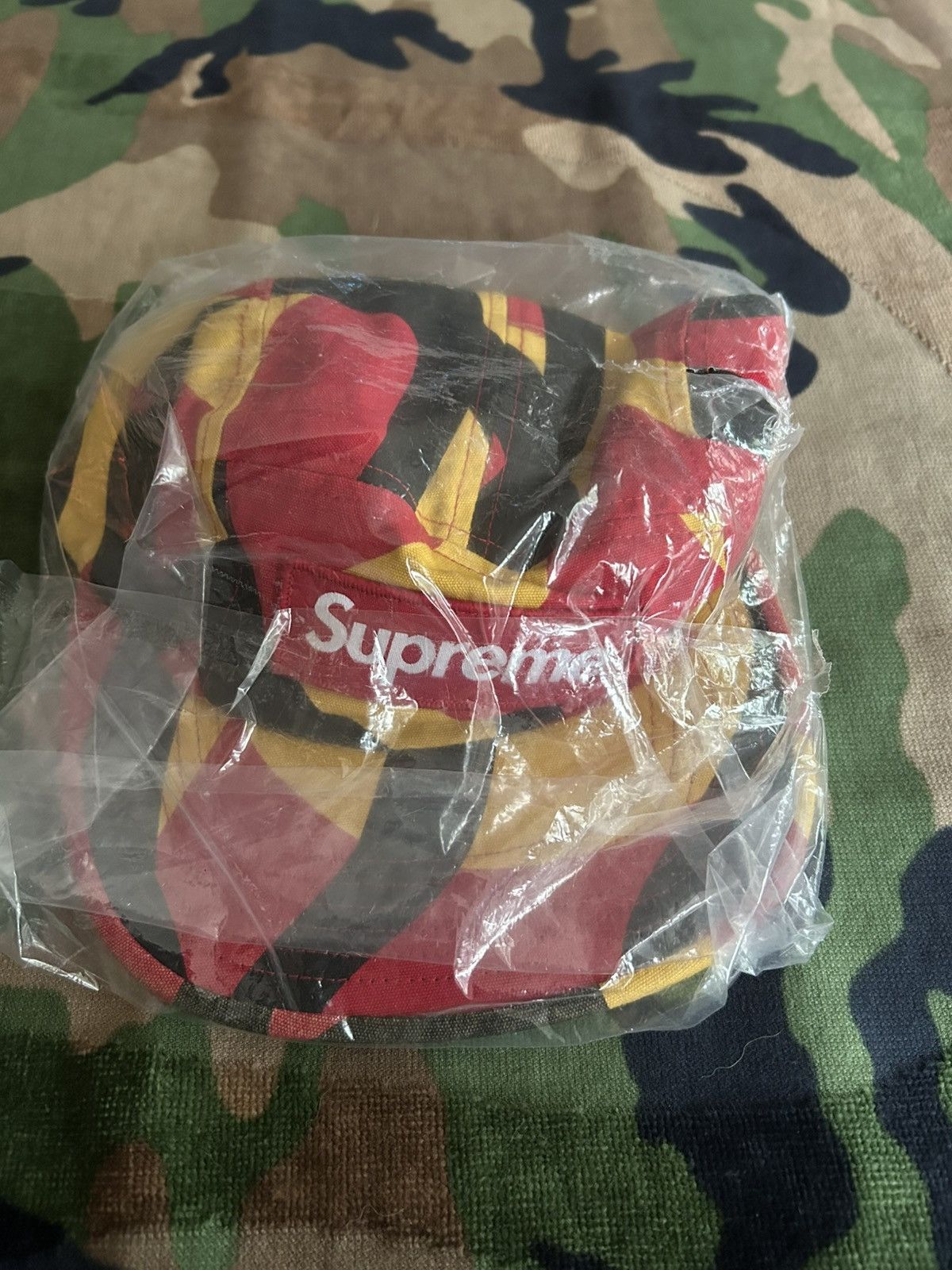Supreme Supreme Military Camp Cap Red Tribal FW19 Size ONE SIZE - 3 Thumbnail