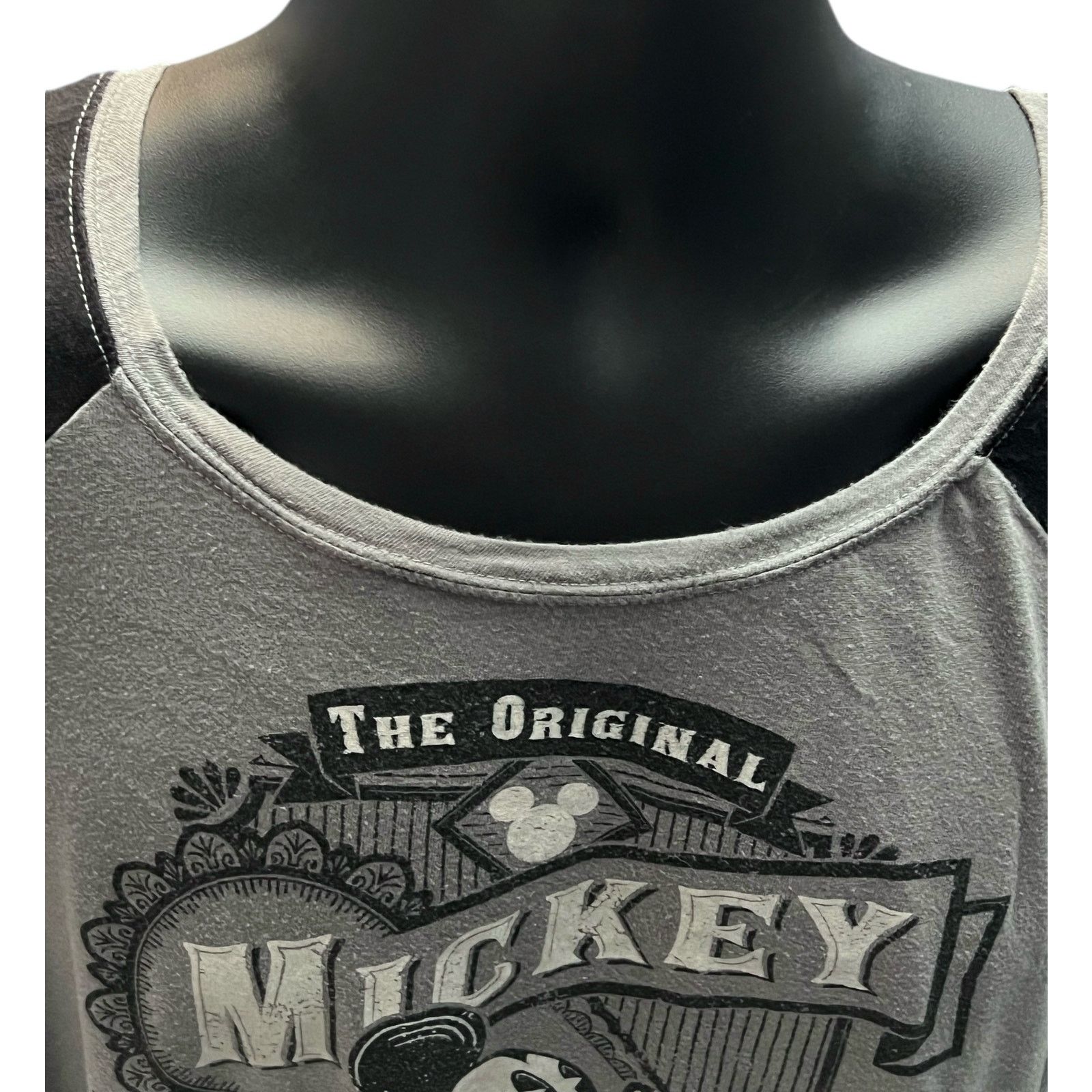 Disney Disney Mickey Mouse 1928 Baseball Raglan Woman’s size 3 Size S / US 4 / IT 40 - 4 Thumbnail