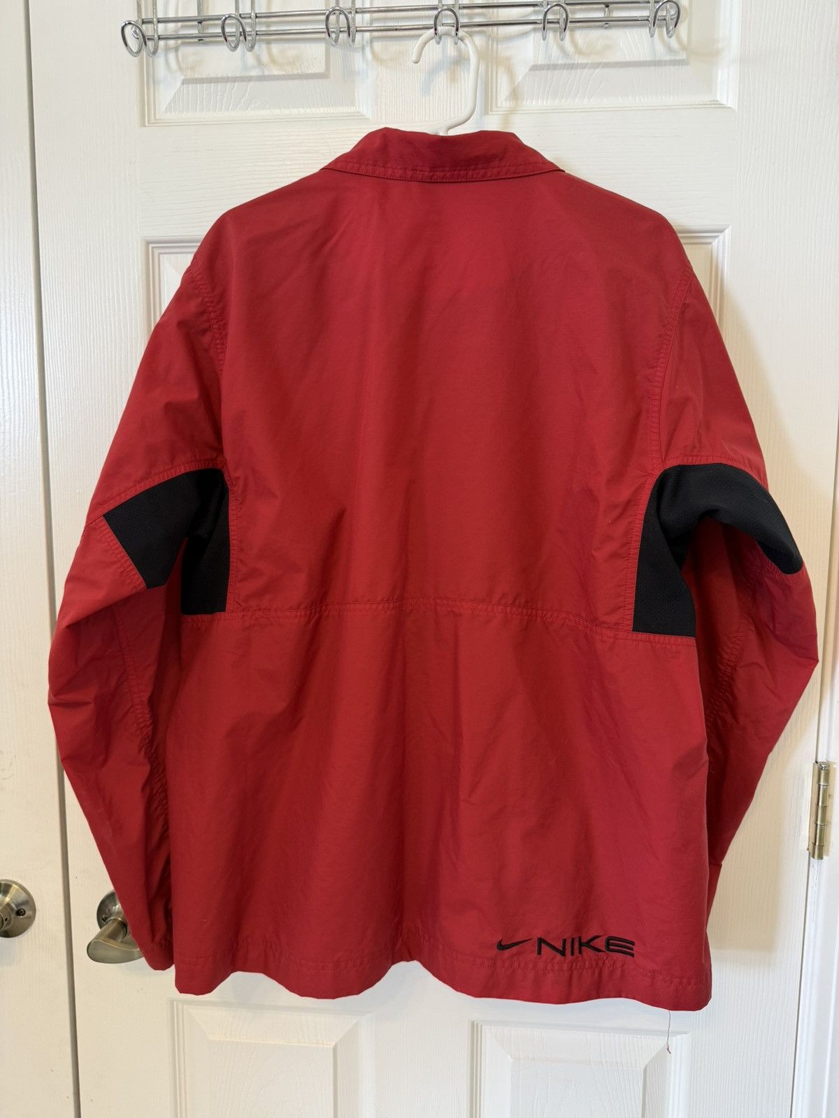 Nike Mens M Vintage Nike Red Windbreaker Size US M / EU 48-50 / 2 - 2 Thumbnail