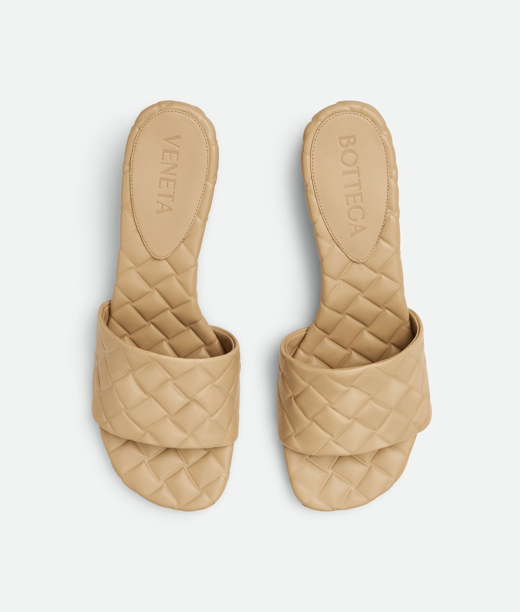 Bottega Veneta o1bcso1str0725 Amy Mules in Beige Size US 9.5 / IT 39.5 - 4 Thumbnail