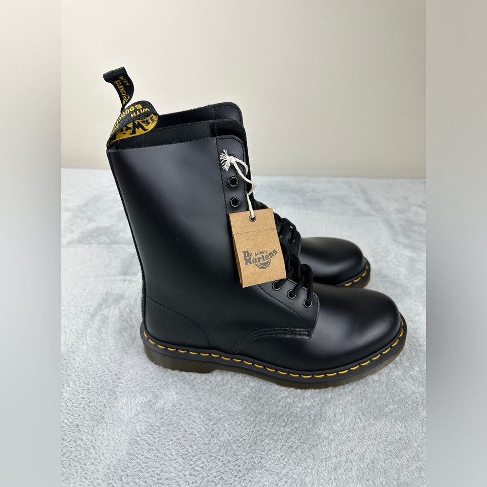 Dr. Martens Dr Martens NWT 1490 Smooth Black Leather Mid Calf Boots 8 U Size US 10 / IT 40 - 7 Thumbnail