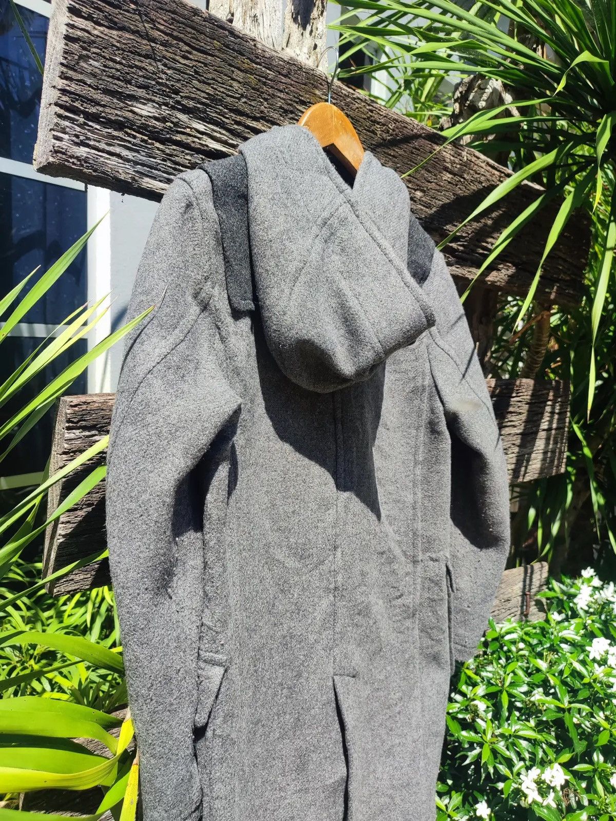 JW Anderson × Uniqlo Uniqlo x JW Anderson Wool Blend Duffle Coat (Grey) Size US M / EU 48-50 / 2 - 6 Thumbnail