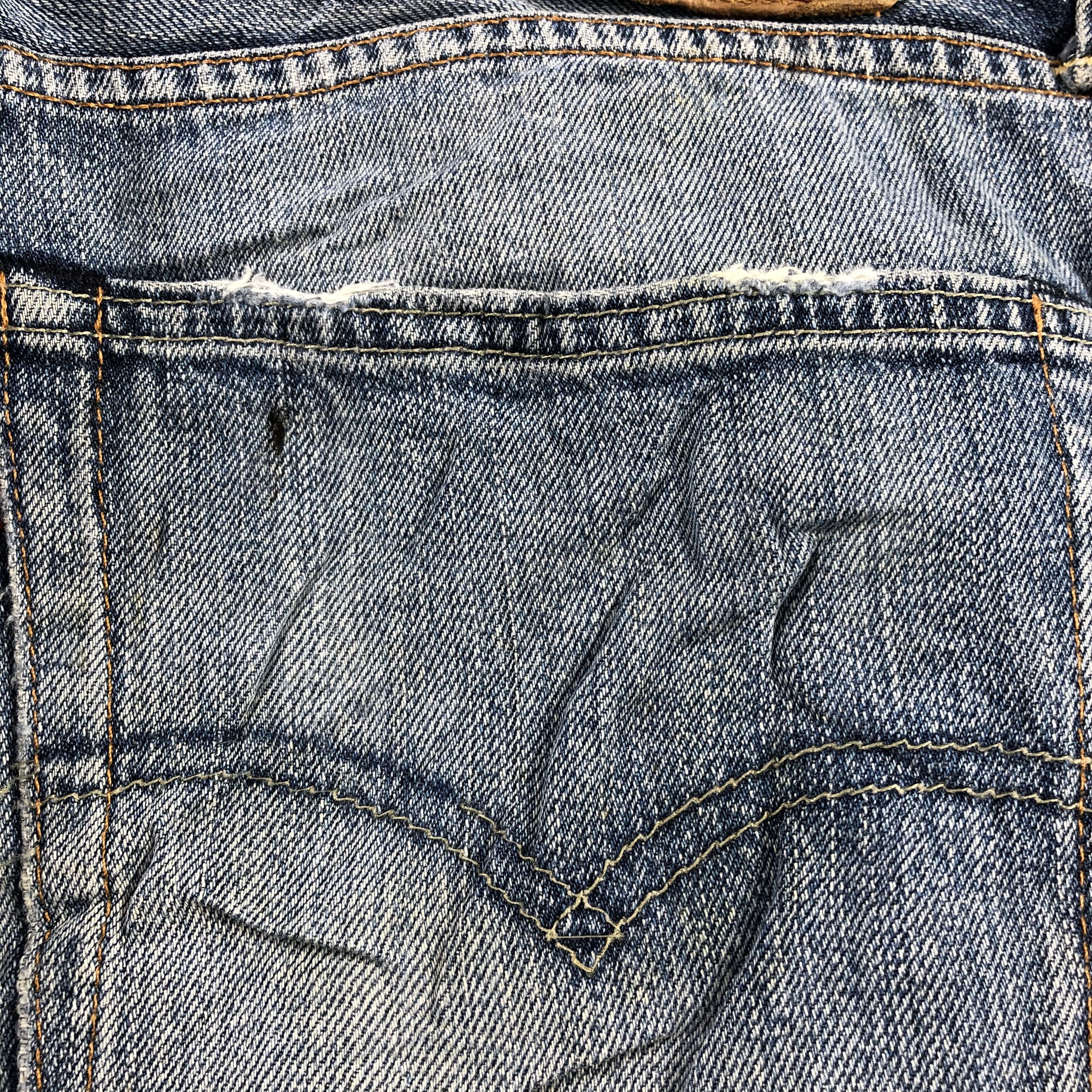 Levi's Vintage Levis 503 Jeans Distress Faded Blue Denim KJ957 Size US 34 / EU 50 - 9 Thumbnail