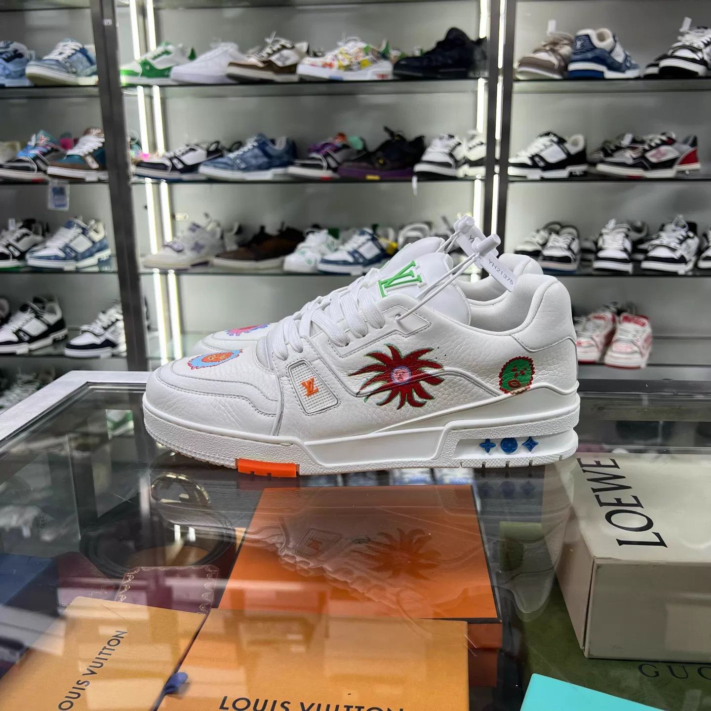 Louis Vuitton LV x Yayoi Kusama Trainer UK8 Size US 9 / EU 42 - 3 Thumbnail