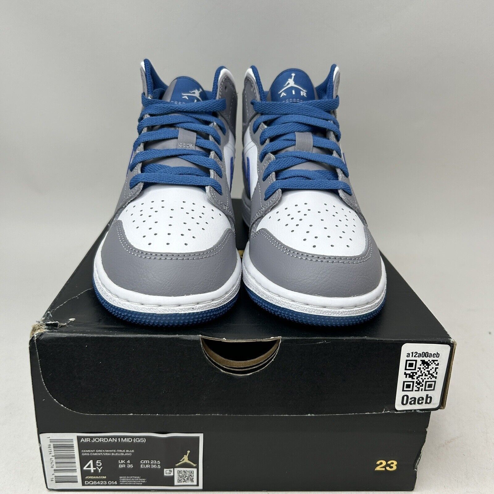 Nike Nike Air Jordan 1 Retro Mid “True Blue/Cement Grey” 2024 Size US 6 / IT 36 - 2 Thumbnail