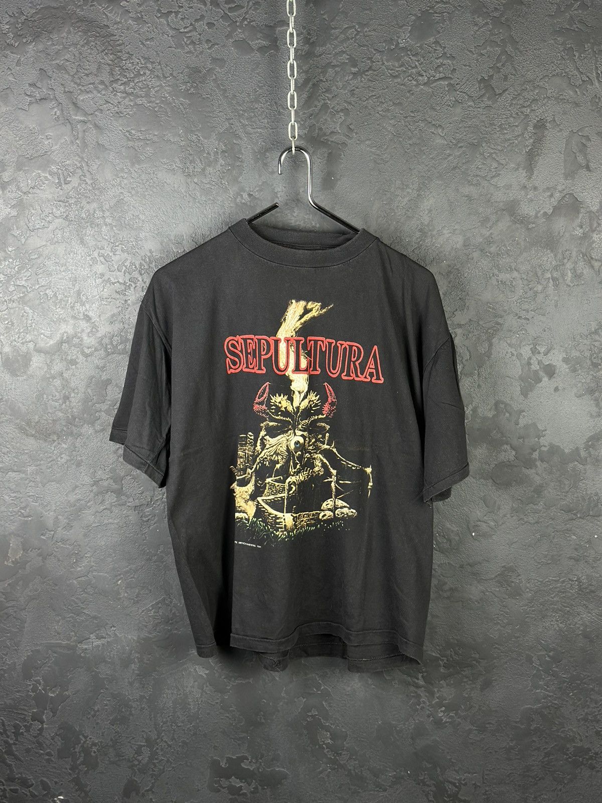 Band Tees Vintage rare Sepultura 1992 European Tour t-shirt Size US M / EU 48-50 / 2 - 3 Thumbnail
