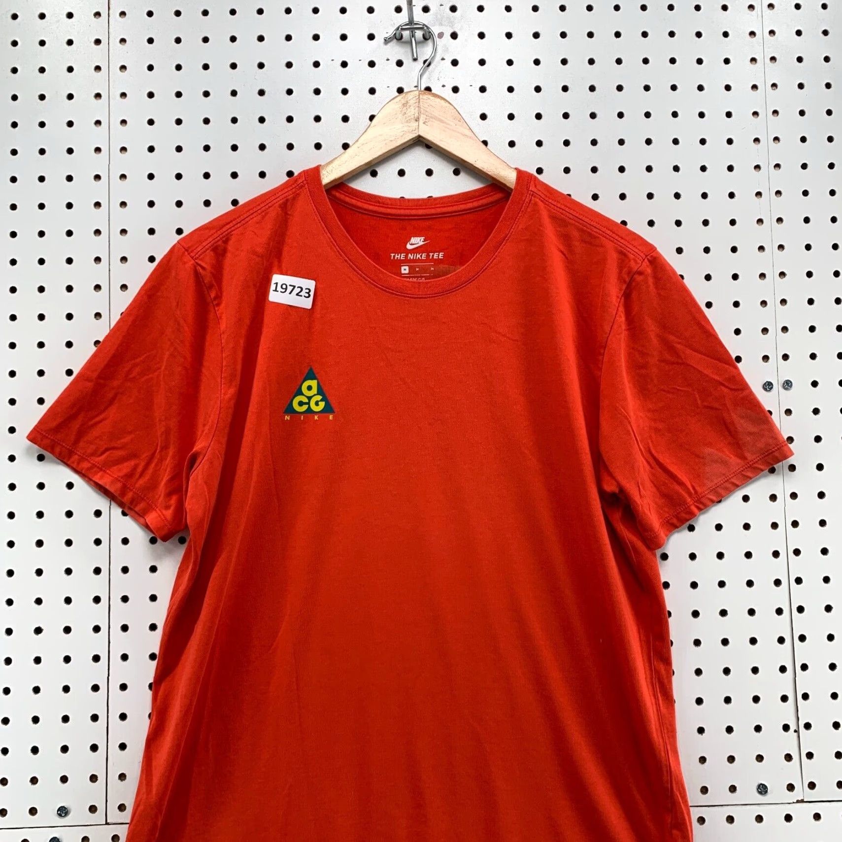 Nike VINTAGE Nike ACG Shirt Orange "We Out There" Adult Medium Short Sleeve 20.5x27.5 Size US M / EU 48-50 / 2 - 6 Thumbnail