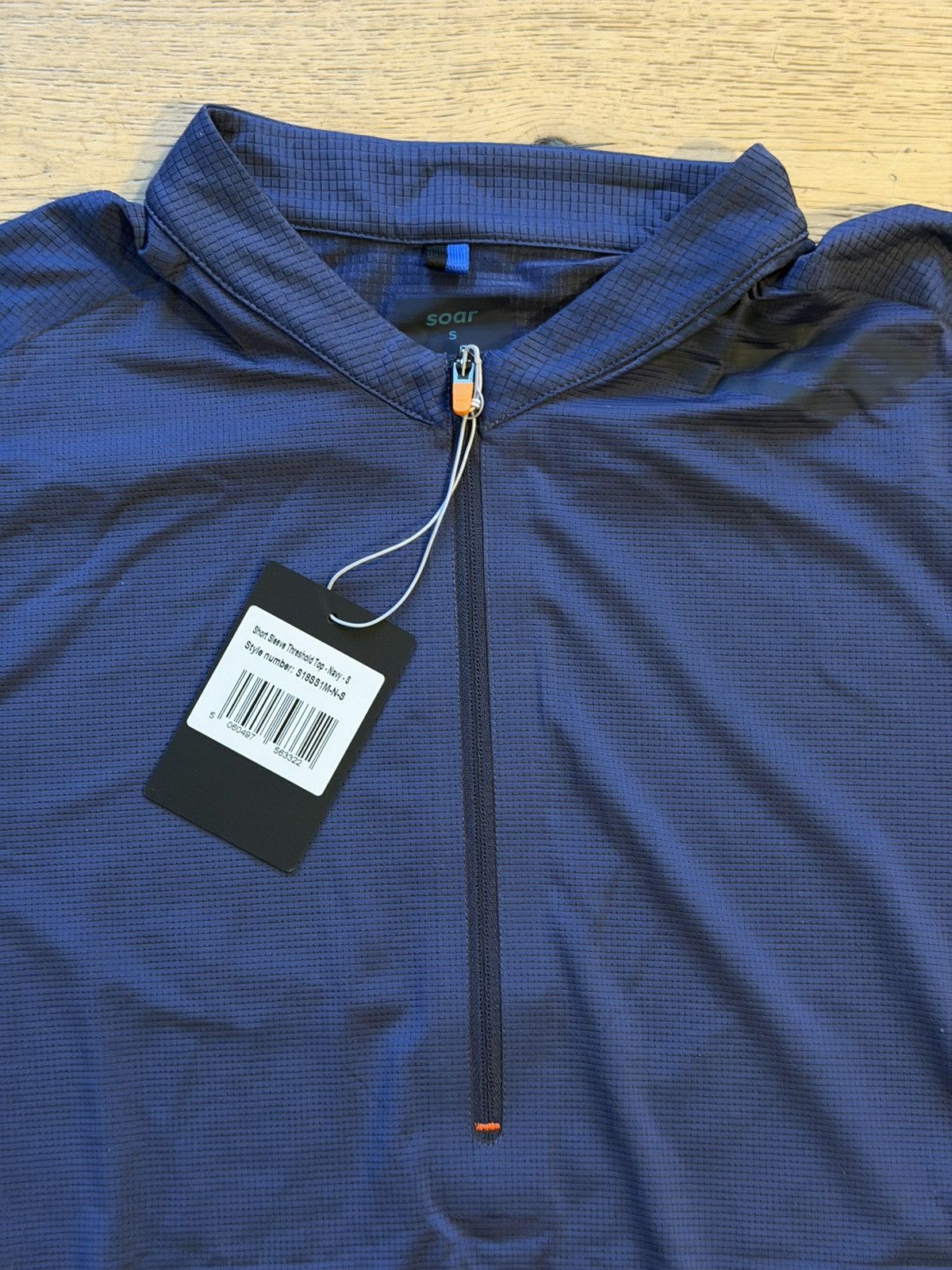 SOAR Running SOAR Running “Threshold” Short Sleeve Navy (S) – New w/ Tags Size US S / EU 44-46 / 1 - 3 Thumbnail