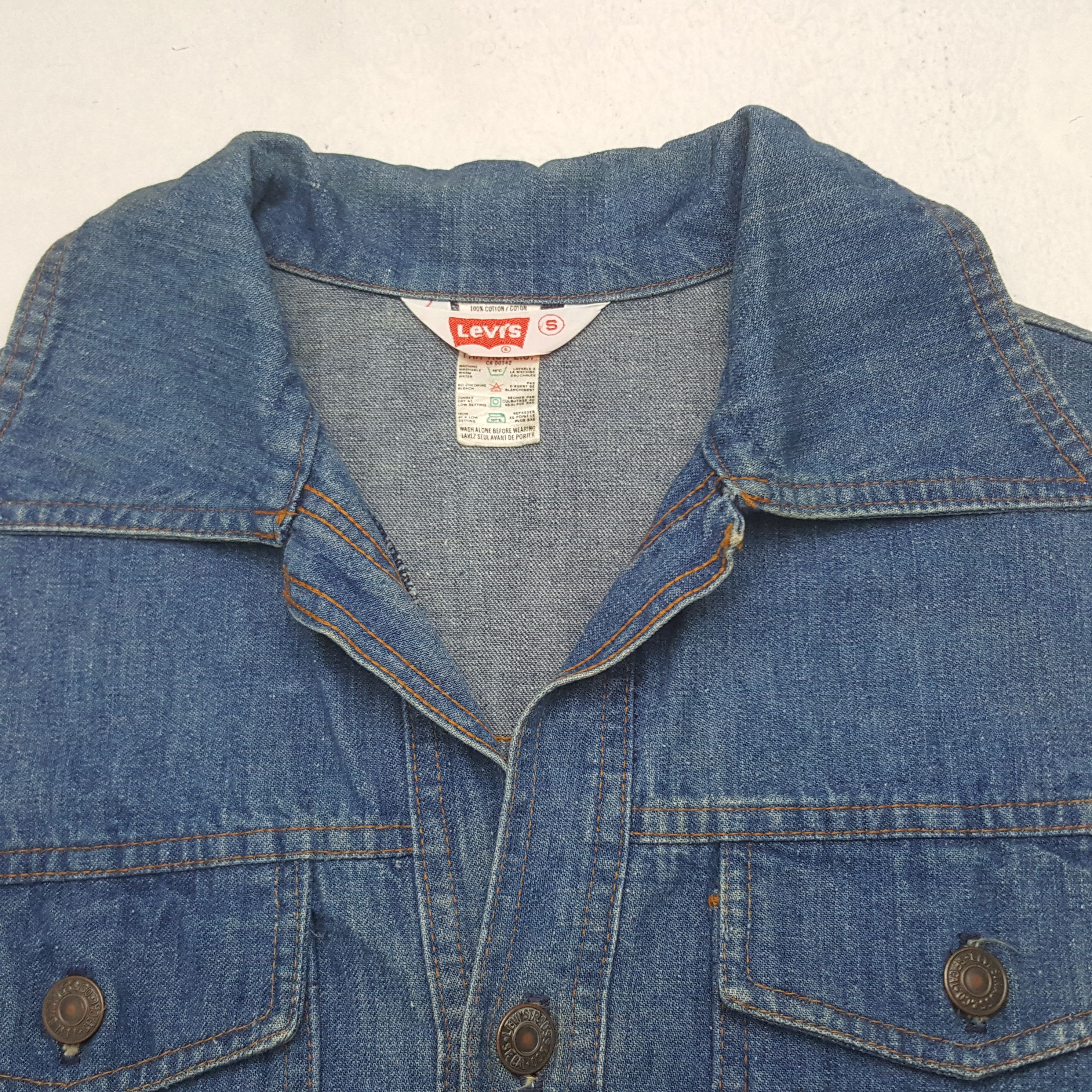 Levi's Vintage Levi's USA Denim Shirt Button Up RR8 Size US S / EU 44-46 / 1 - 4 Thumbnail
