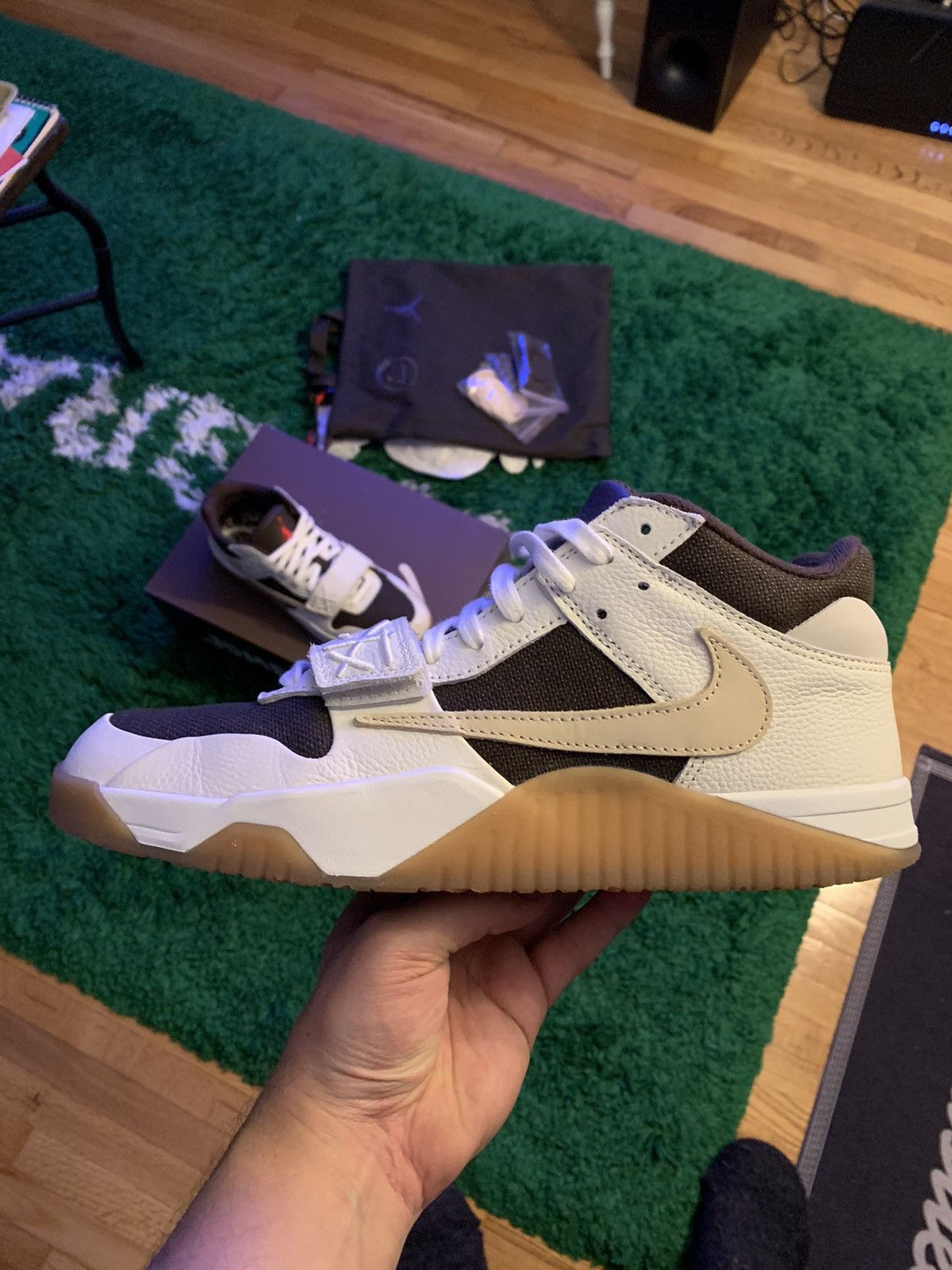 Jordan Brand × Nike × Travis Scott Travis Scott Jumpman Jack Sail Size US 11 / EU 44 - 11 Thumbnail