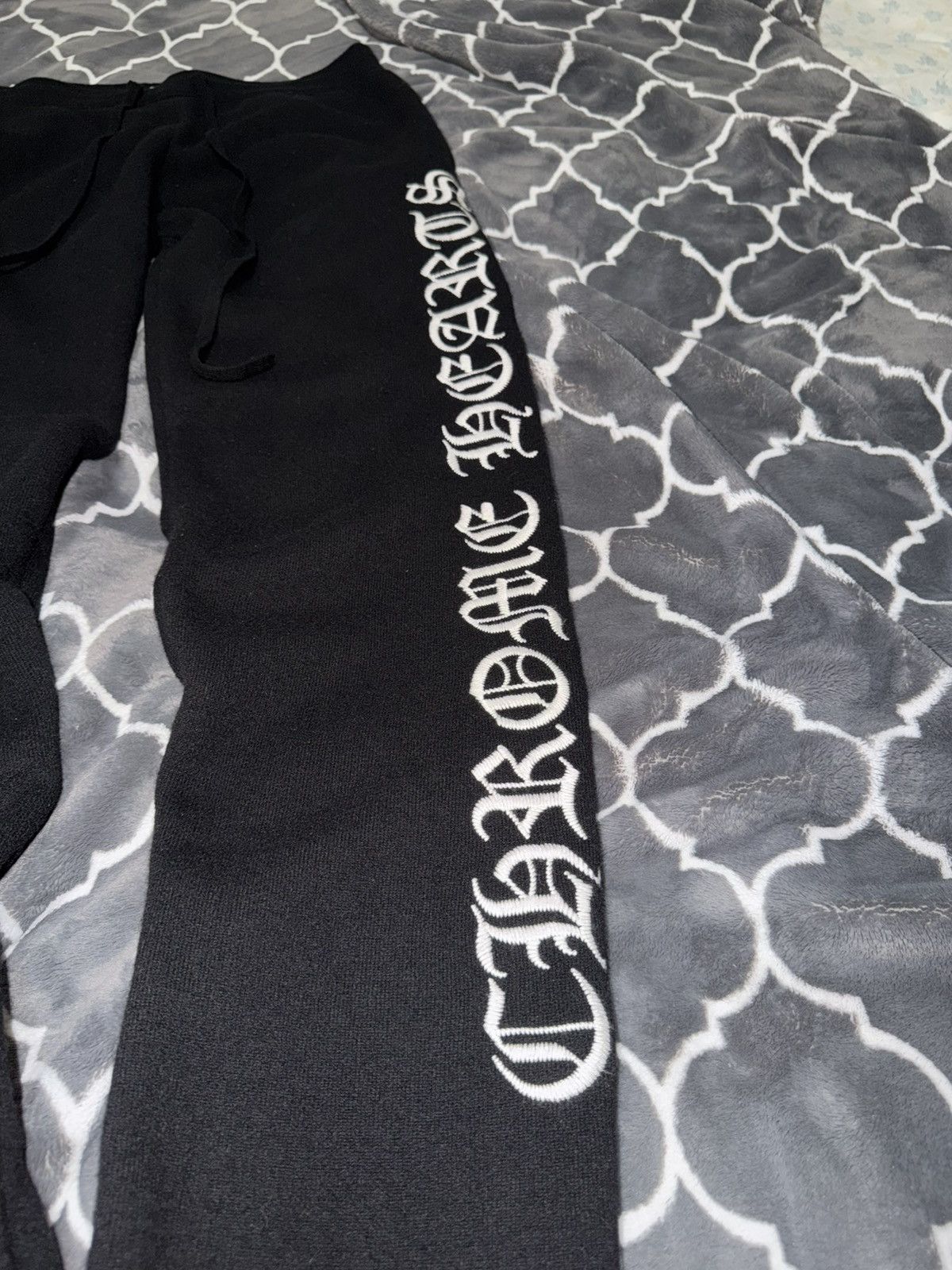 Chrome Hearts Chrome Hearts Embroidered Cashmere Sweatpants Size US 34 / EU 50 - 3 Thumbnail