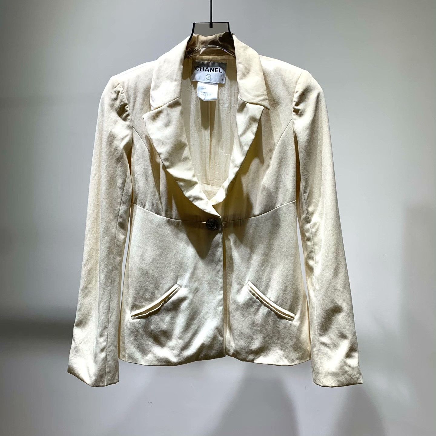 Chanel Chanel Formal White Jacket 36 Women Size S / US 4 / IT 40 - 1 Thumbnail