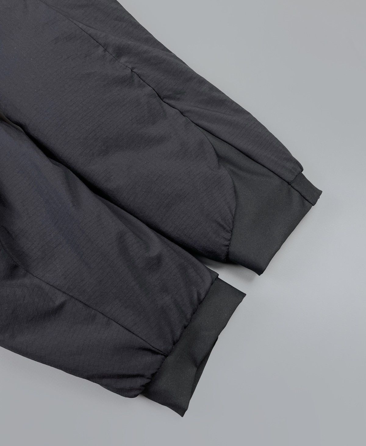 Arc'teryx Vintage Arc’teryx Atom AR Black Insulated Jacket Size XL Size US XL / EU 56 / 4 - 9 Thumbnail