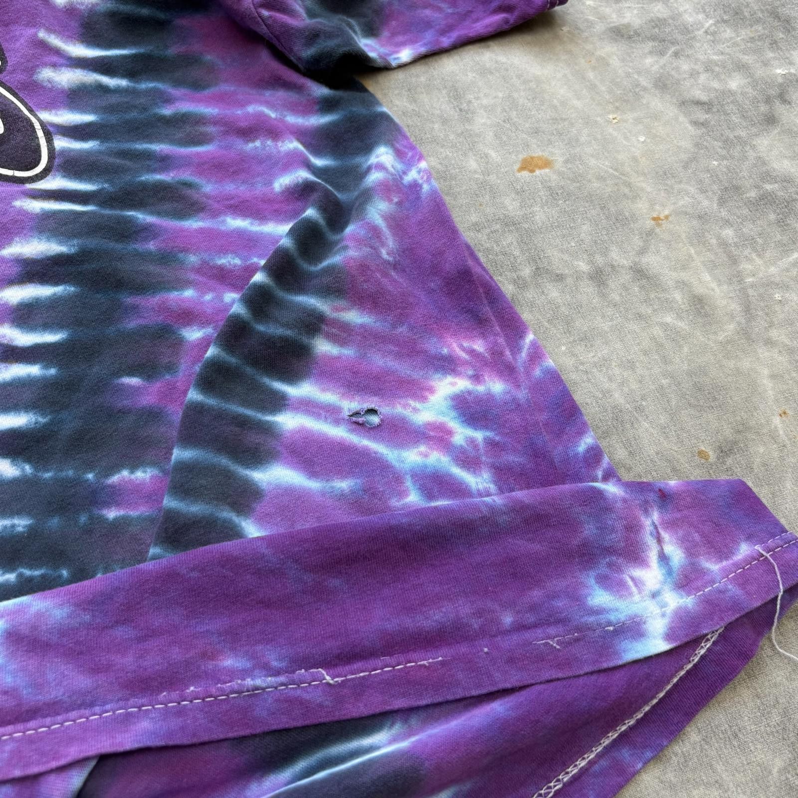 Band Tees Vintage 90s Tie-Dye Liquid Blue Badlands Rock Band Shirt Size US XL / EU 56 / 4 - 7 Thumbnail