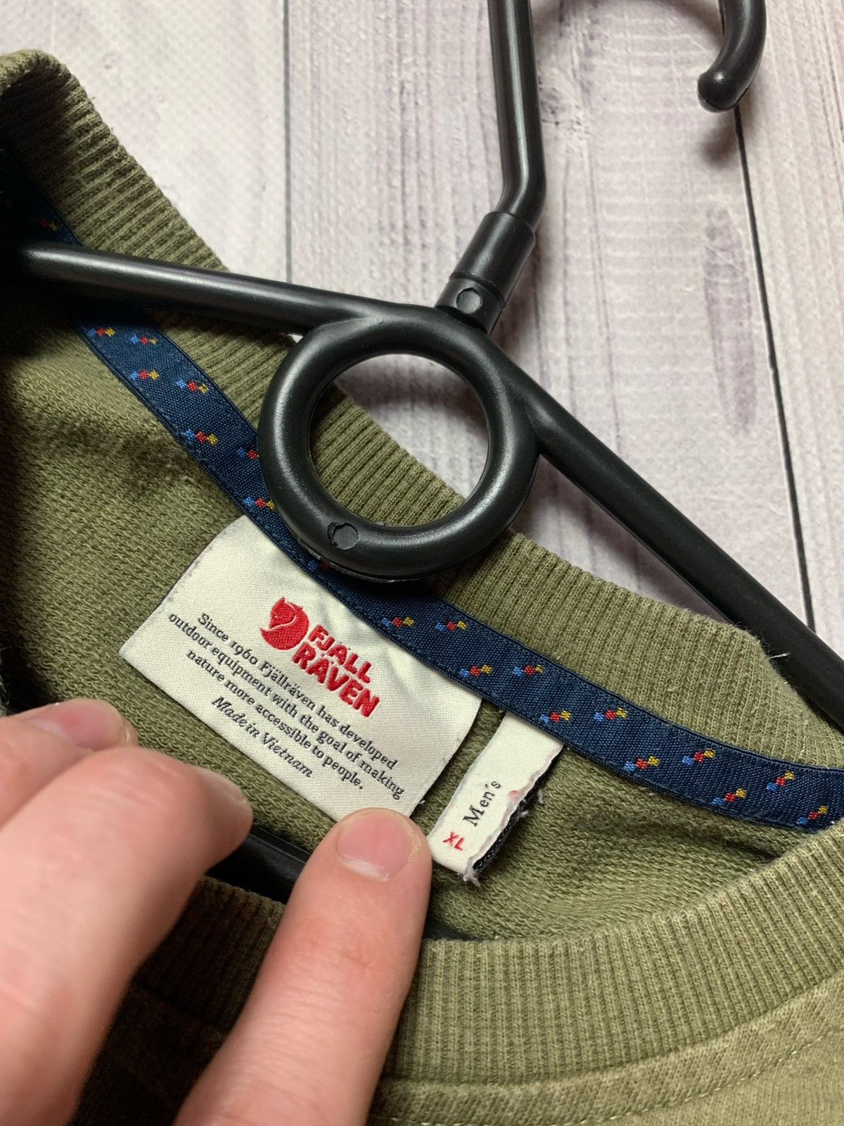 Fjallraven Fjallraven vintage khaki sweatshirt logo size L Size US L / EU 52-54 / 3 - 3 Thumbnail