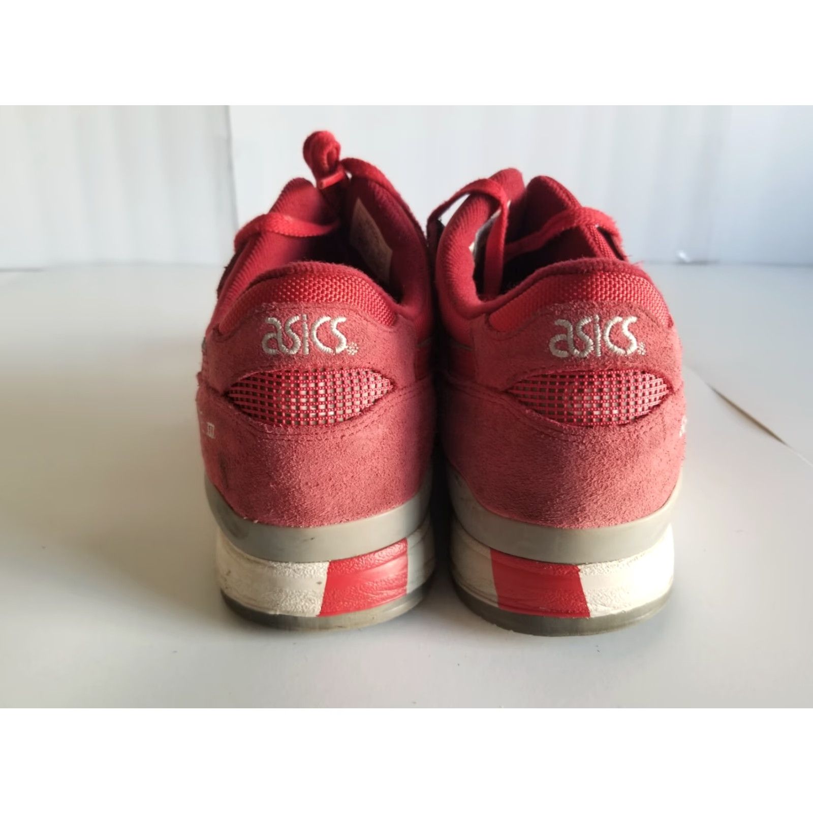 Asics ASICS GEL-Lyte III Running Mens Sneakers Size 10 Suede Red Puddleproof H5U3L 2010s Pale/Red?? Size US 10 / EU 43 - 3 Thumbnail