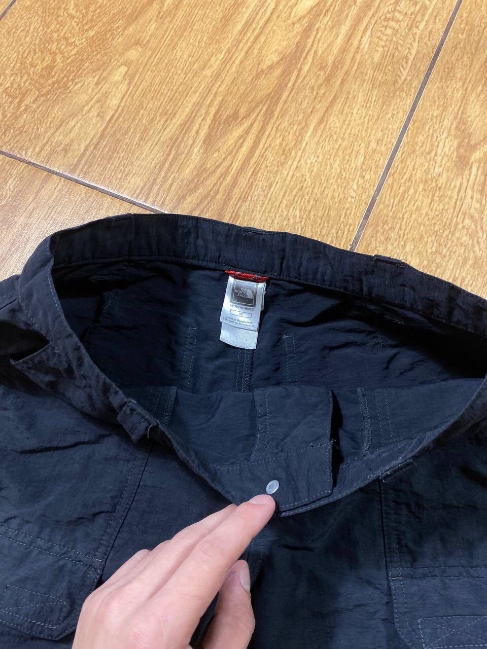 The North Face × Vintage Vintage 90's The North Face Cargo fit Shorts Size US 30 / EU 46 - 7 Thumbnail
