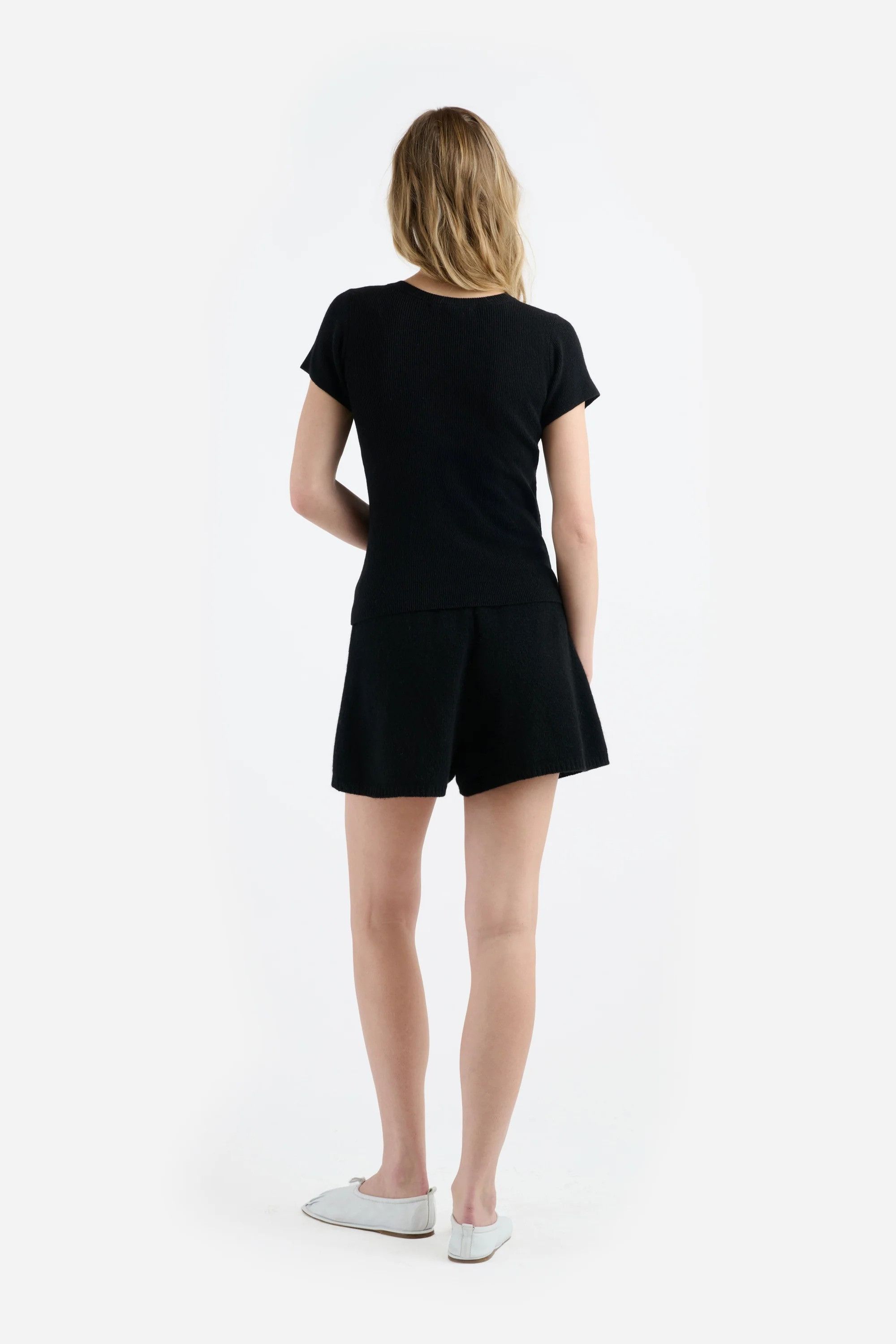 The Elder Statesman $495 The Elder Statesman Delicash Black Fitted Tee Size L / US 10 / IT 46 - 4 Thumbnail