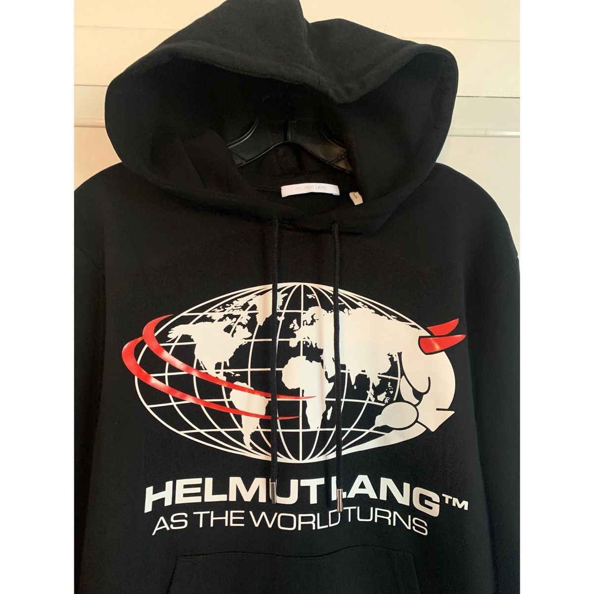 Helmut Lang HELMUT LANG AS THE WORLD TURNS HOODIE Size US S / EU 44-46 / 1 - 5 Thumbnail