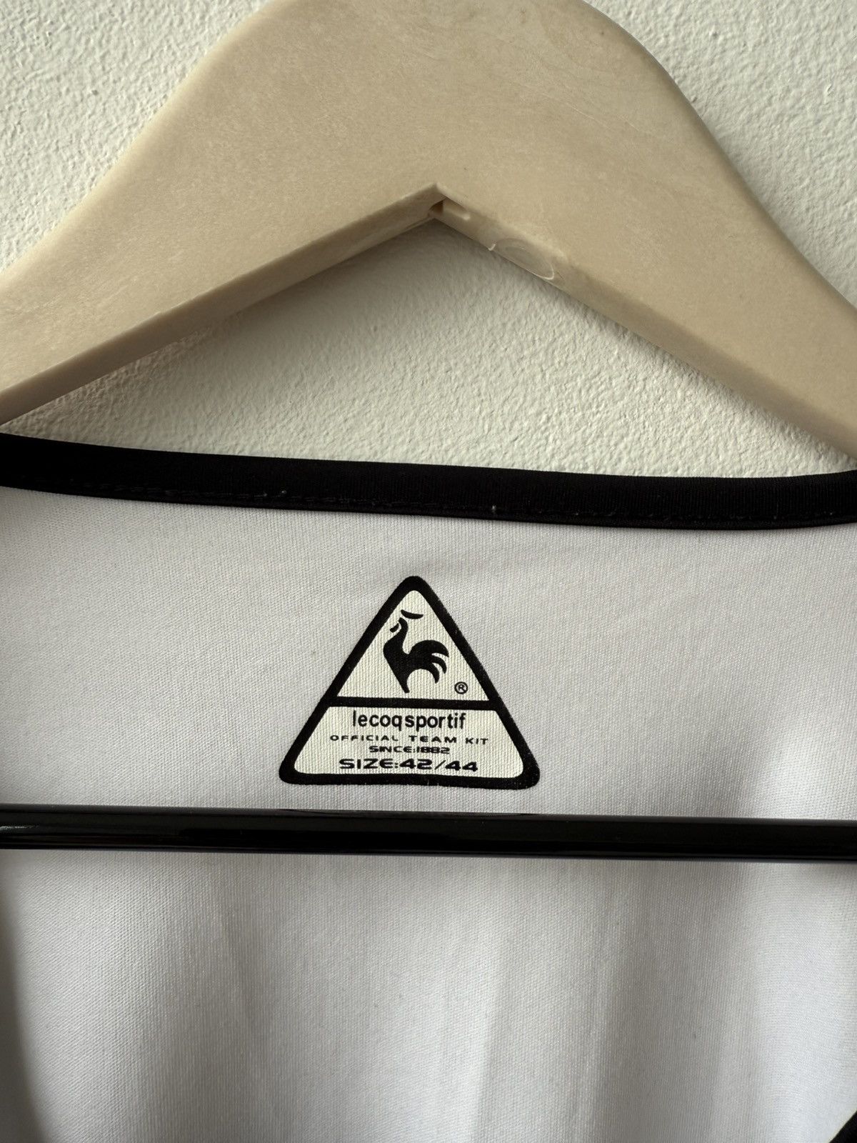 Le Coq Sportif × Vintage Le Coq Sportif Sheffield United 2005/2006 Away Jersey Size US L / EU 52-54 / 3 - 7 Thumbnail