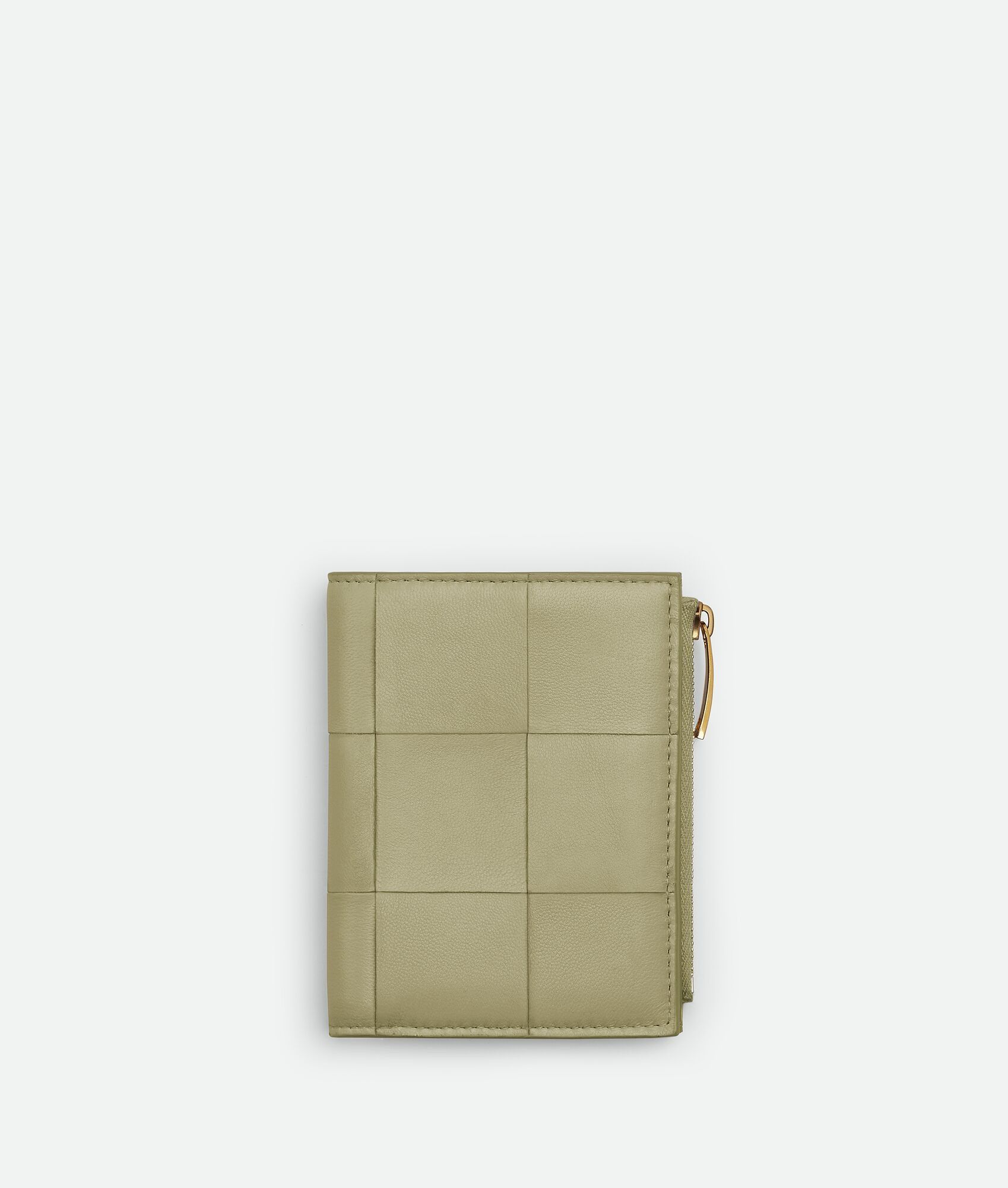 o1lf3ng10525 Size: OS / Small Cassette Bi-Fold Zip Wallet