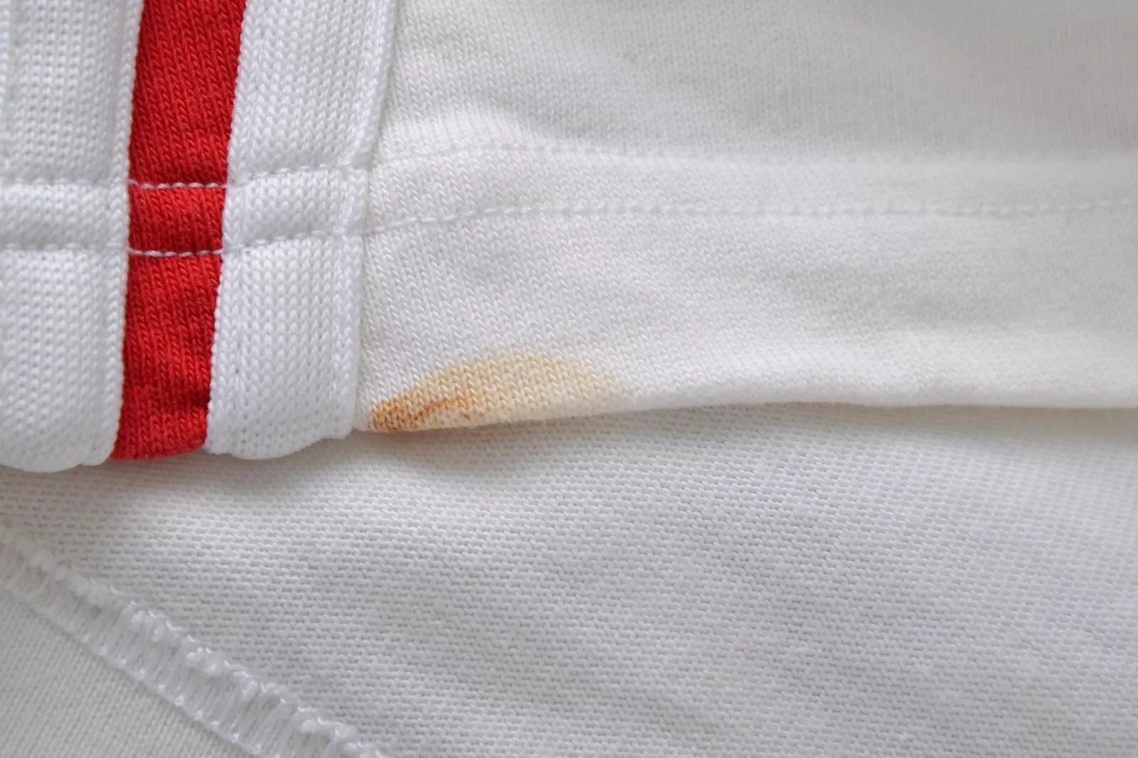 Nike ENGLAND 2002/2004 UNION SHIRT JERSEY NIKE SIZE XL ADULT Size US XL / EU 56 / 4 - 5 Thumbnail