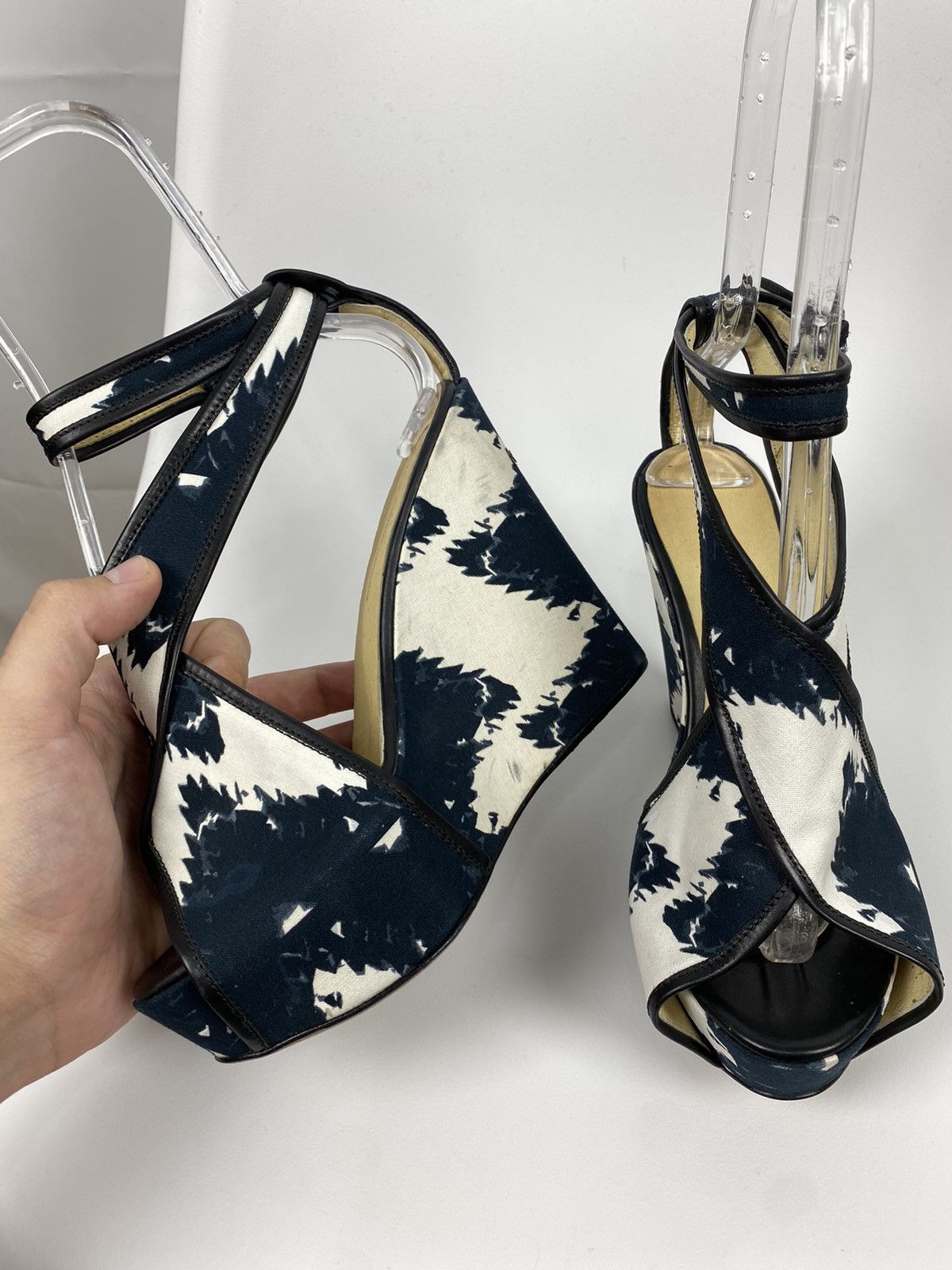 Costume National CNC Costume National Sandals Wedges Printed size 37 Size US 7 / IT 37 - 7 Thumbnail