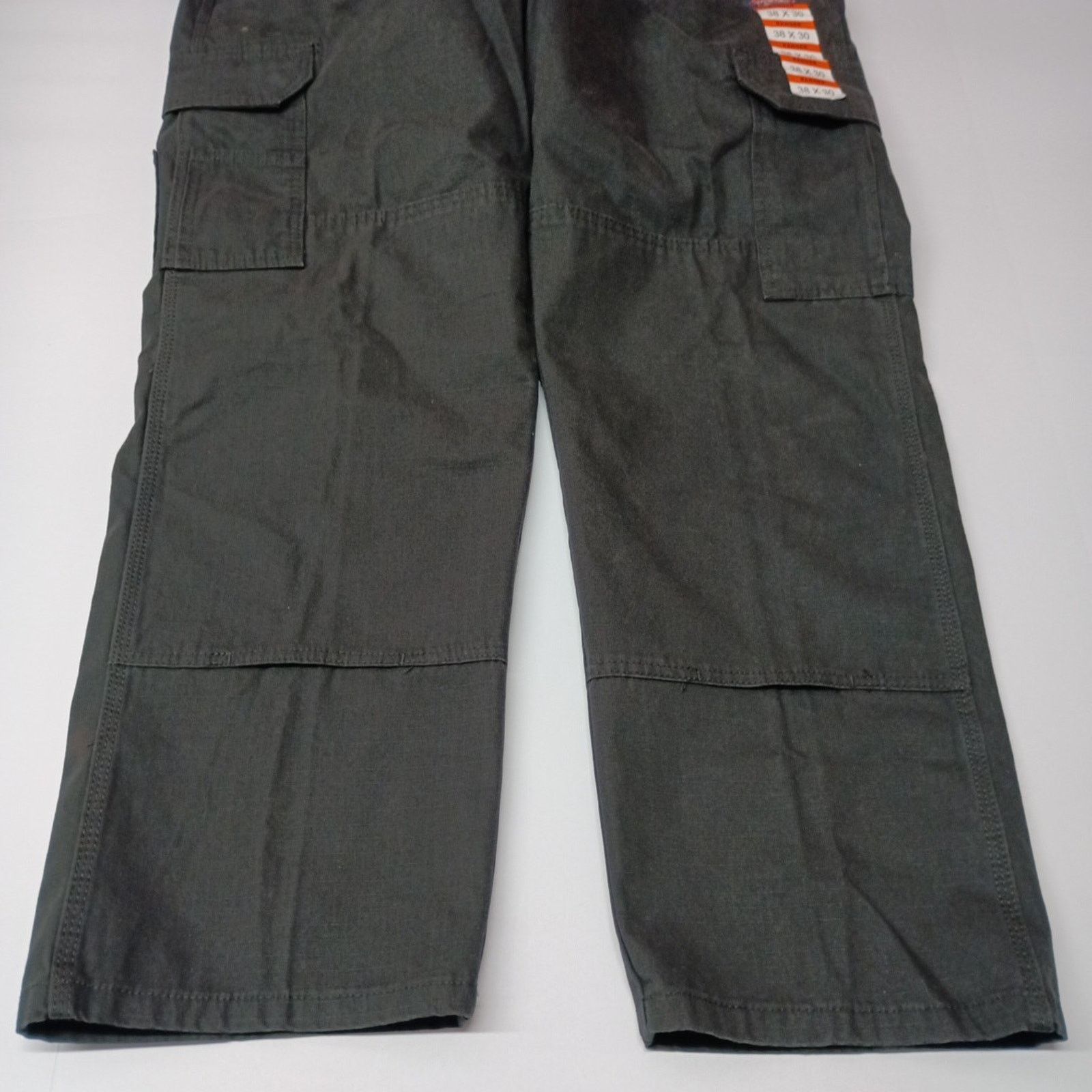 Wrangler Wrangler Relaxed Ranger Cargo Pants Men's Size 38x30 Black Size US 38 / EU 54 - 3 Thumbnail